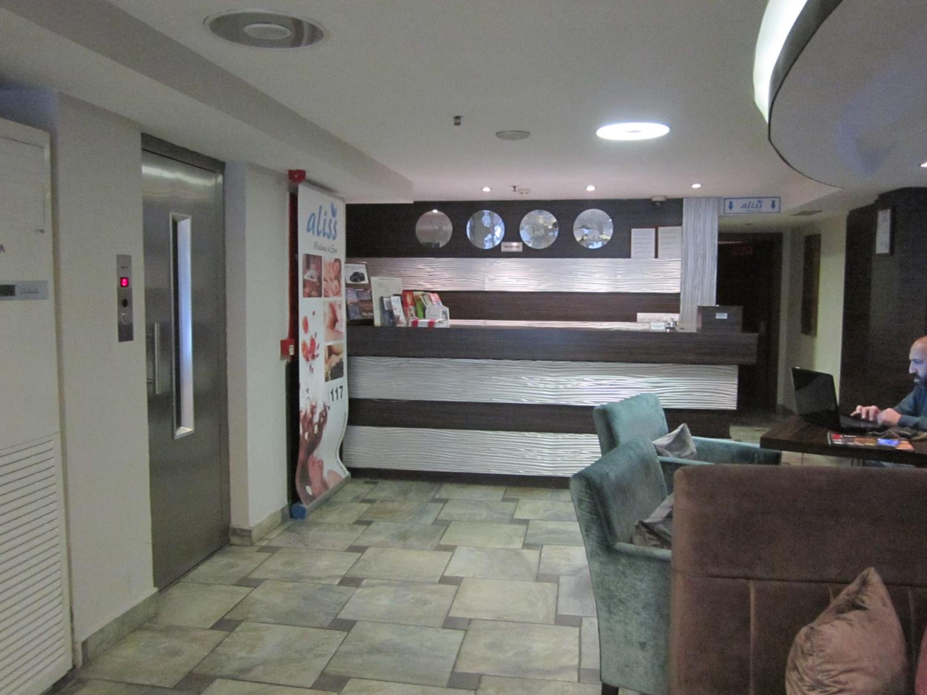 Derpa Otel - Image 10