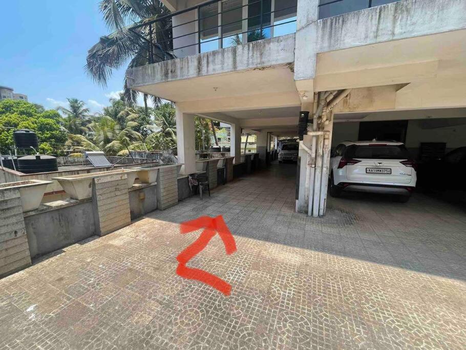 3BHK Luxurious Apartment (AC/TV/Kitchen) view 5