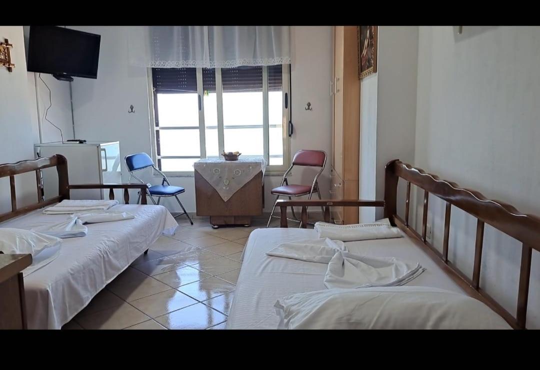 Marsi Studio Apartment