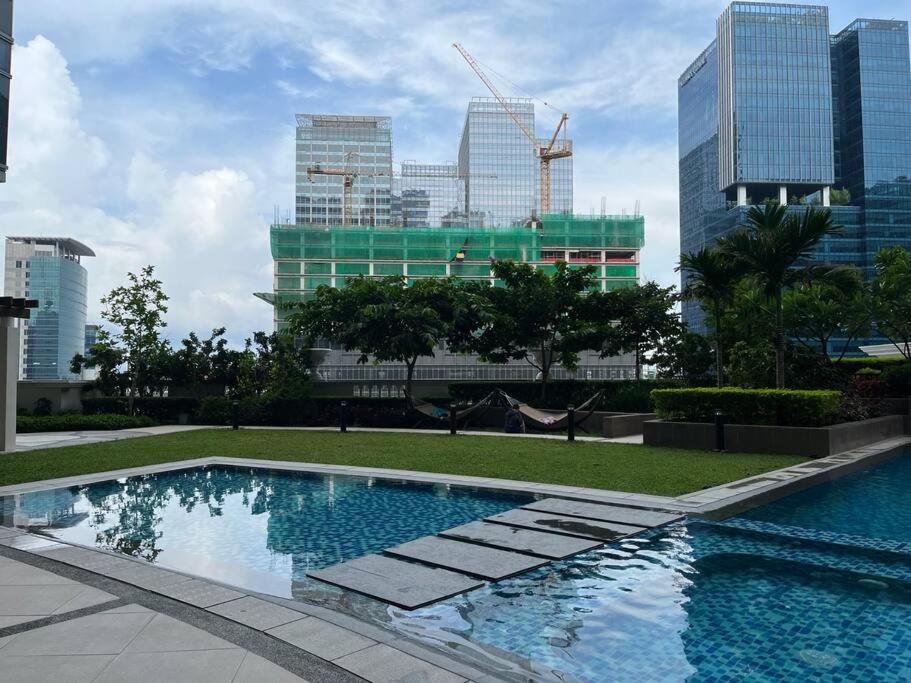 BGC Uptown Mall Suite