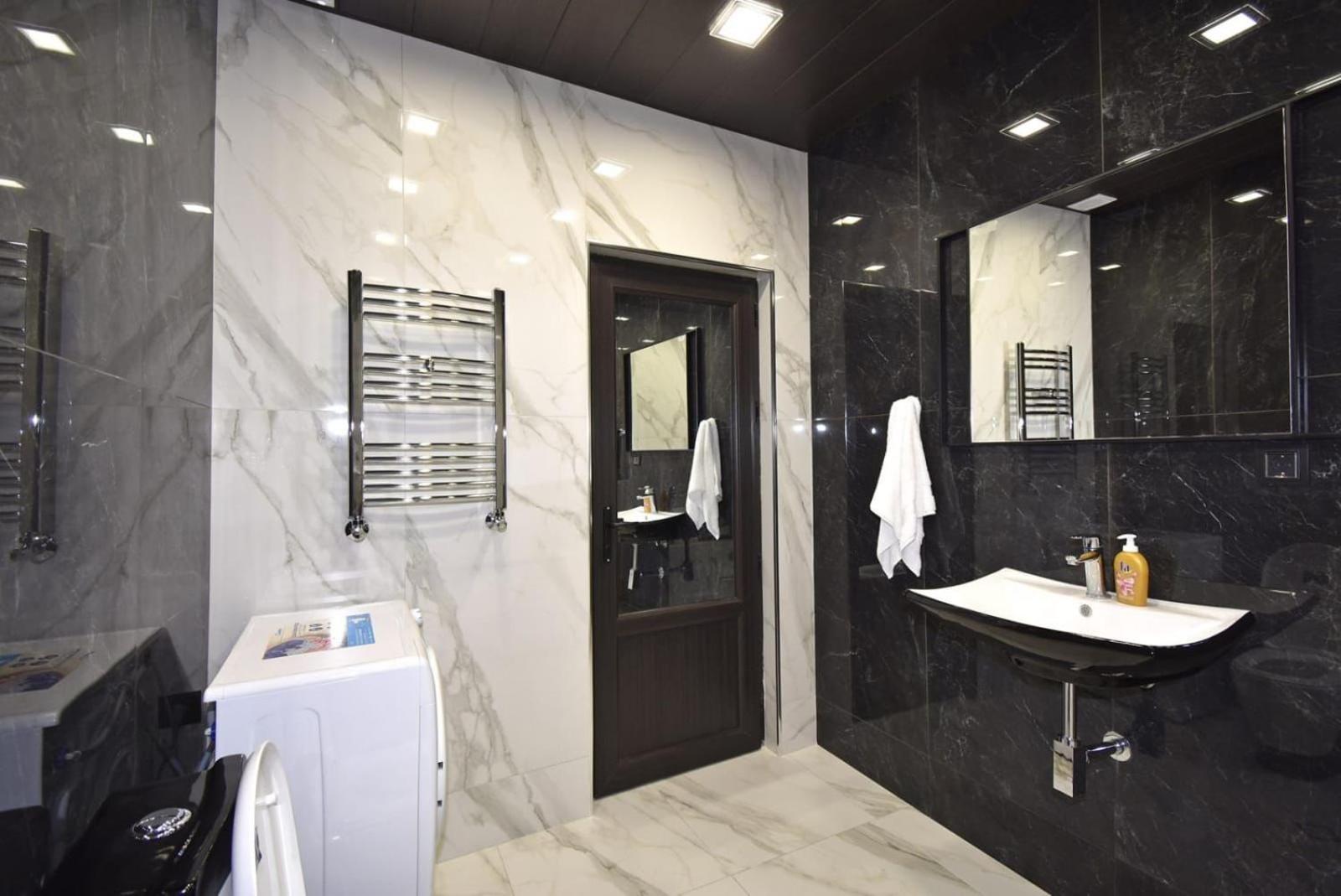 LUXUARY 2 Bedroom Apartment ,Centre, NEW Buiding