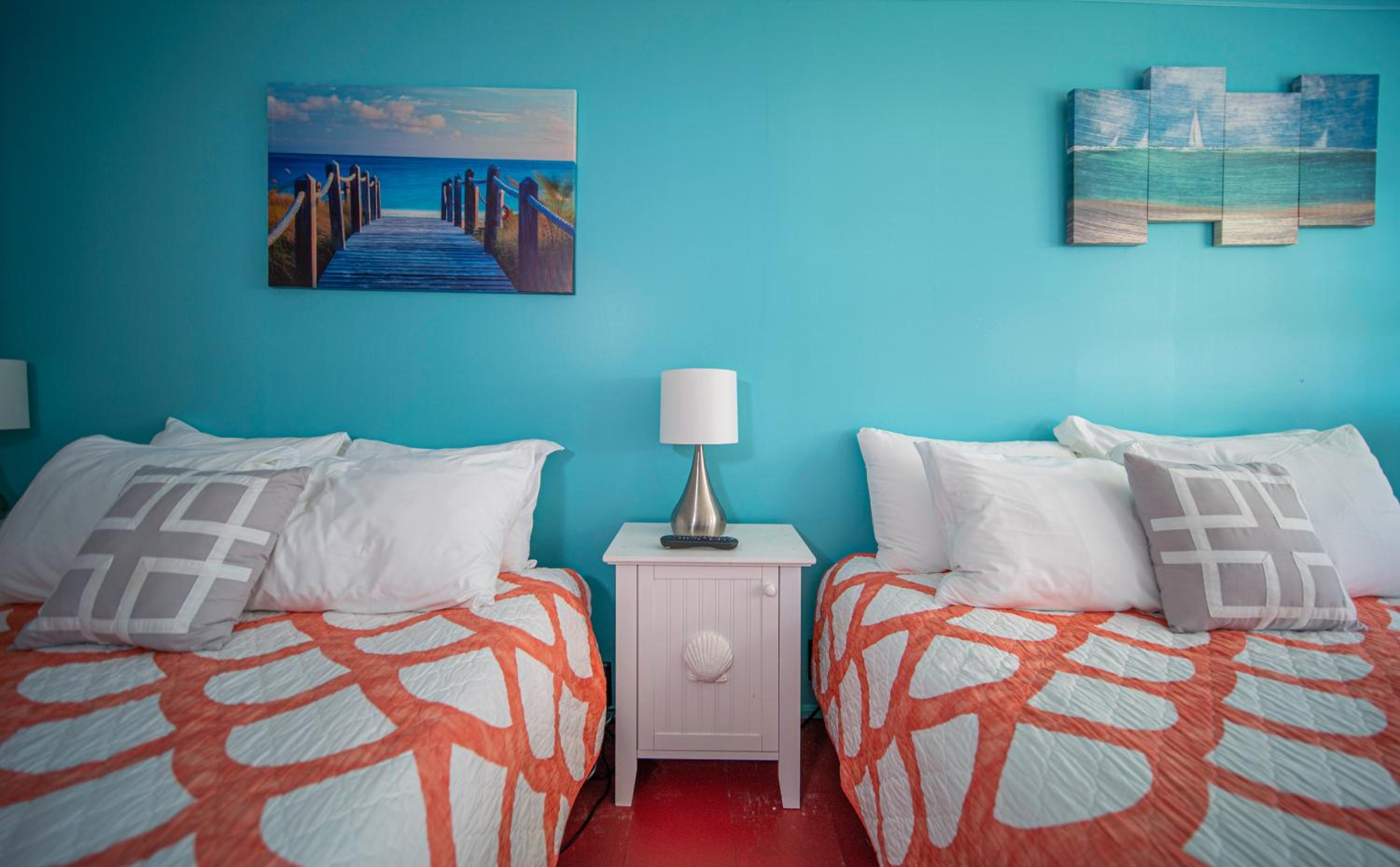 Surfside Inn Chatham