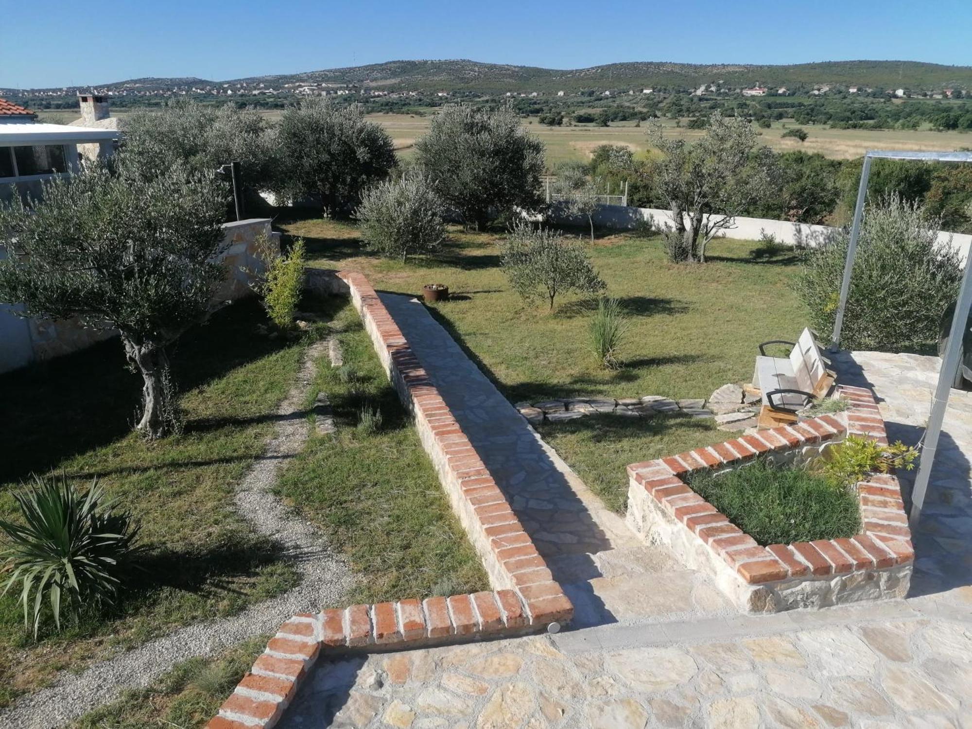 Holiday home with private pool and mini golf Fjaka, Zadar region view 3