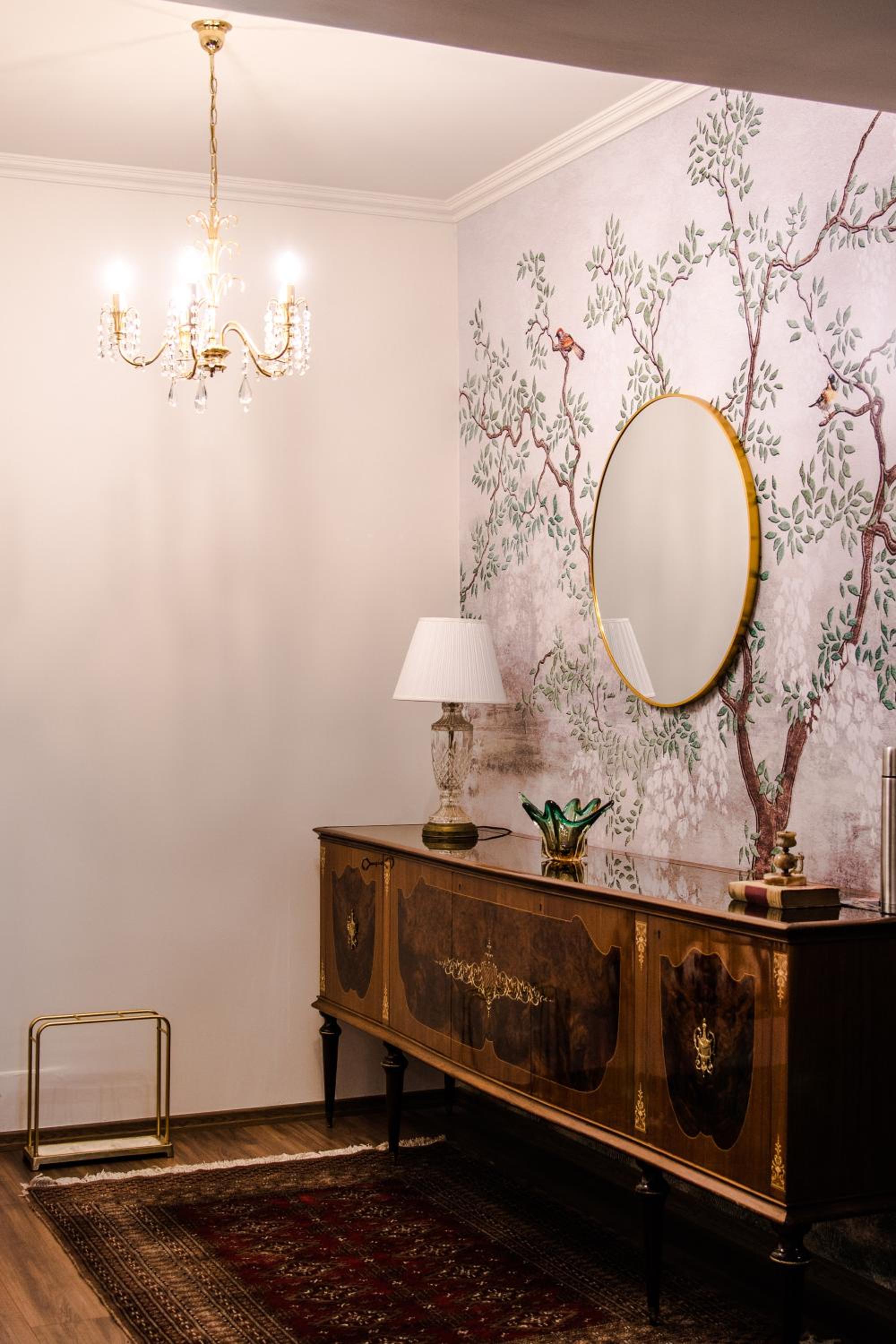 NOVI's Luxury Apartment 2