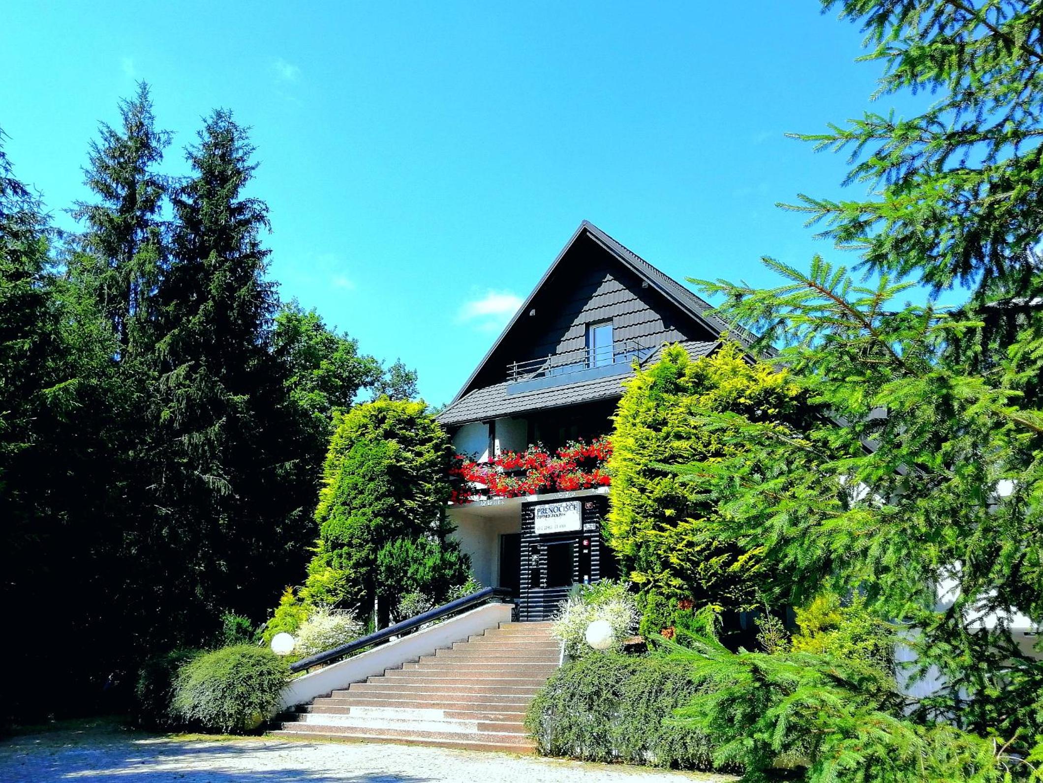 Hotel Prenočišča Mraz - Image 1