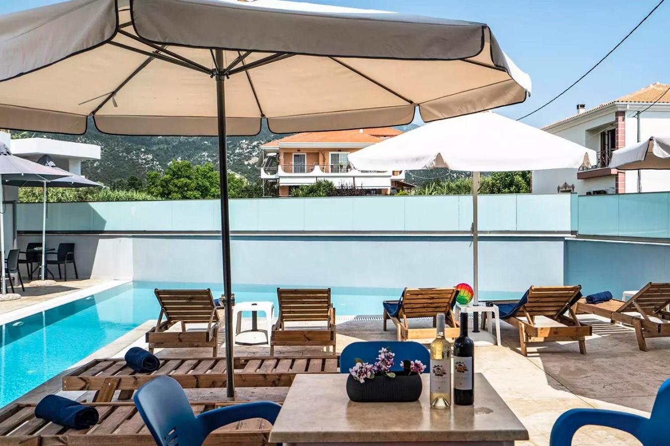 Papatsas Center Houses photo 5