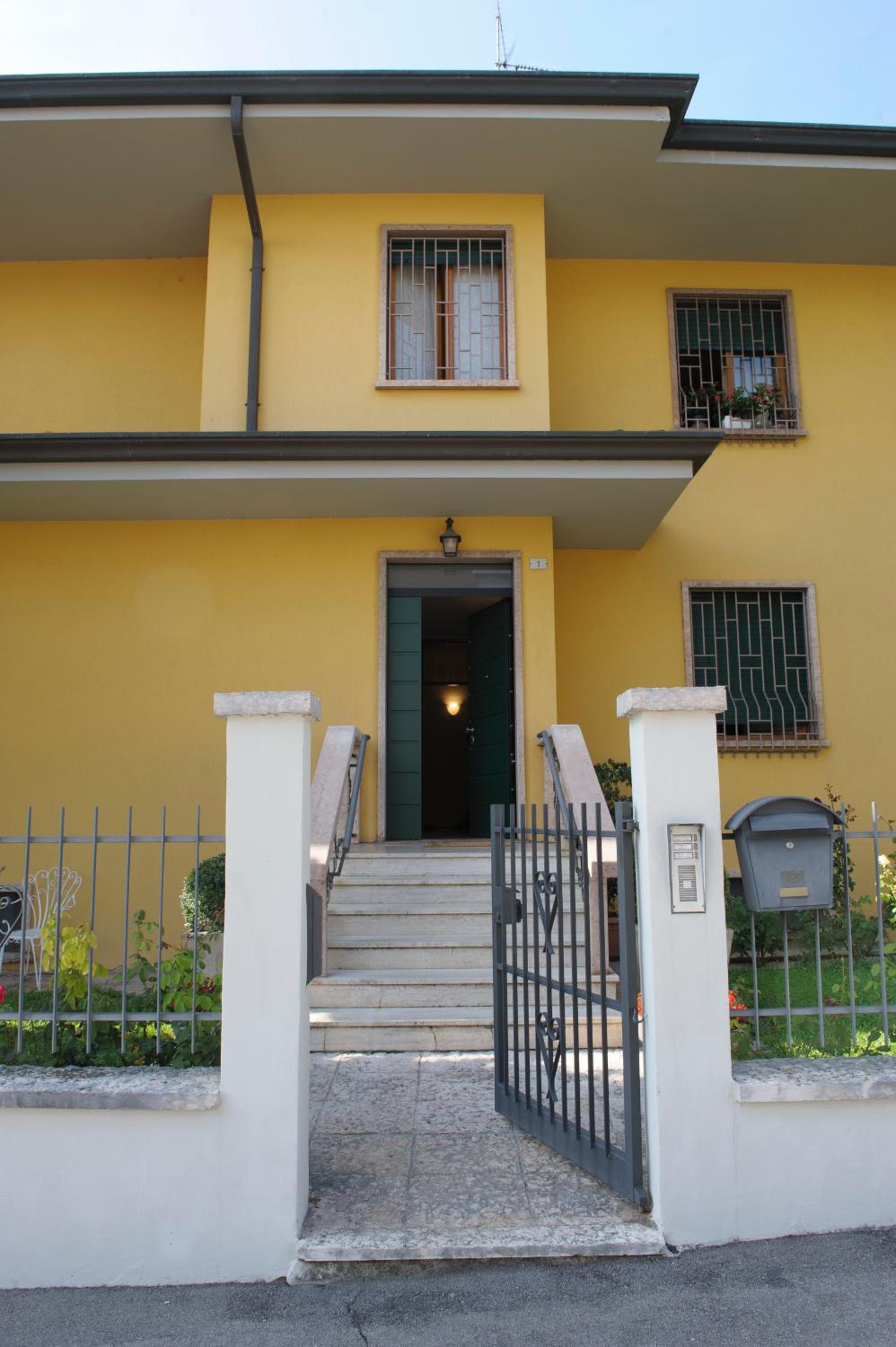 Casa Betty photo 1
