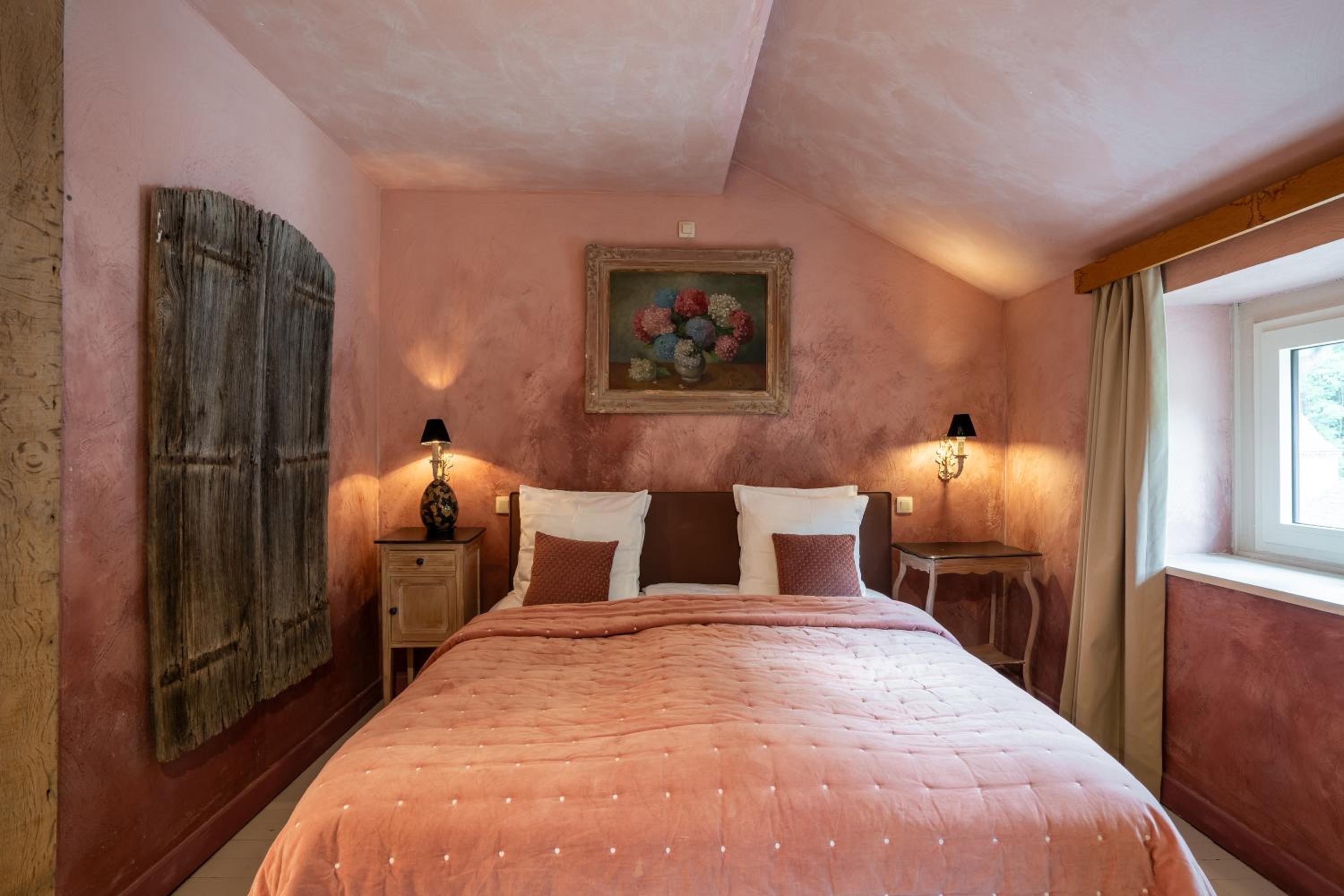 Hotel La Chambre Rose - Image 1