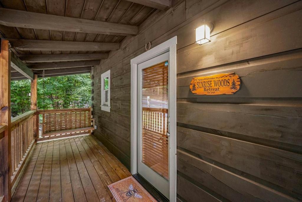 Sunrise Woods Retreat cabin view 2