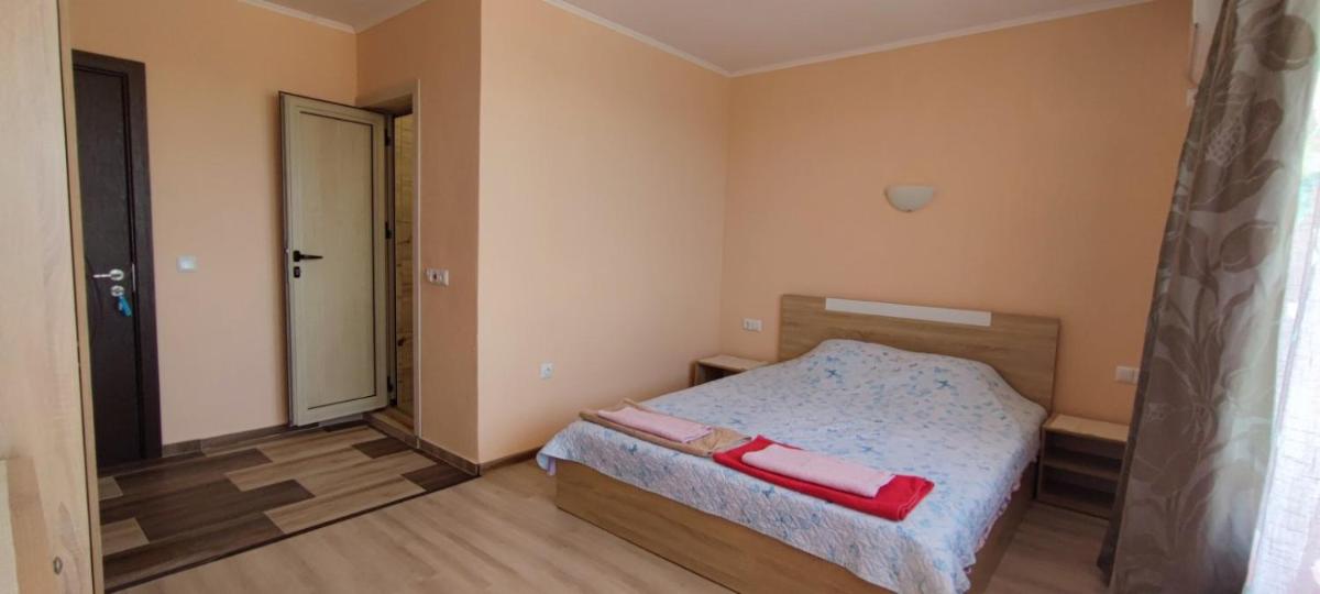 Guest House 