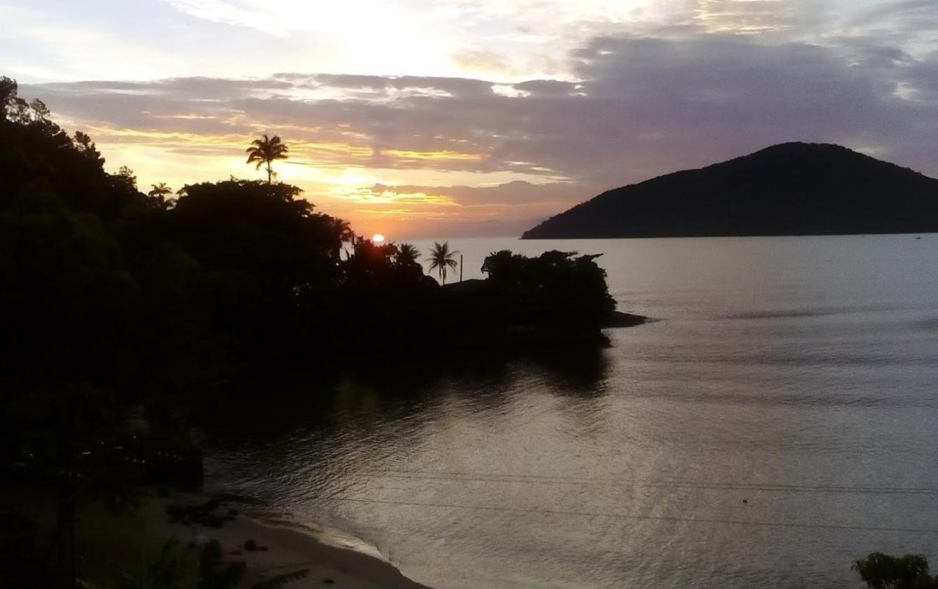 Apartamento Ubatuba Vista para o Mar