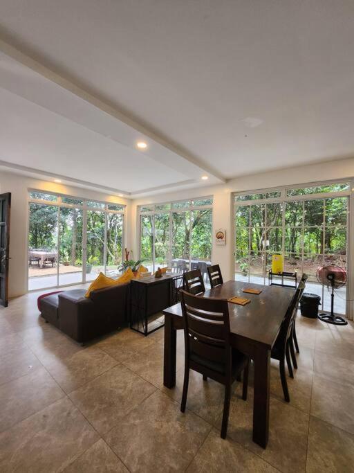 Country Home w Private Pool at Antipolo
