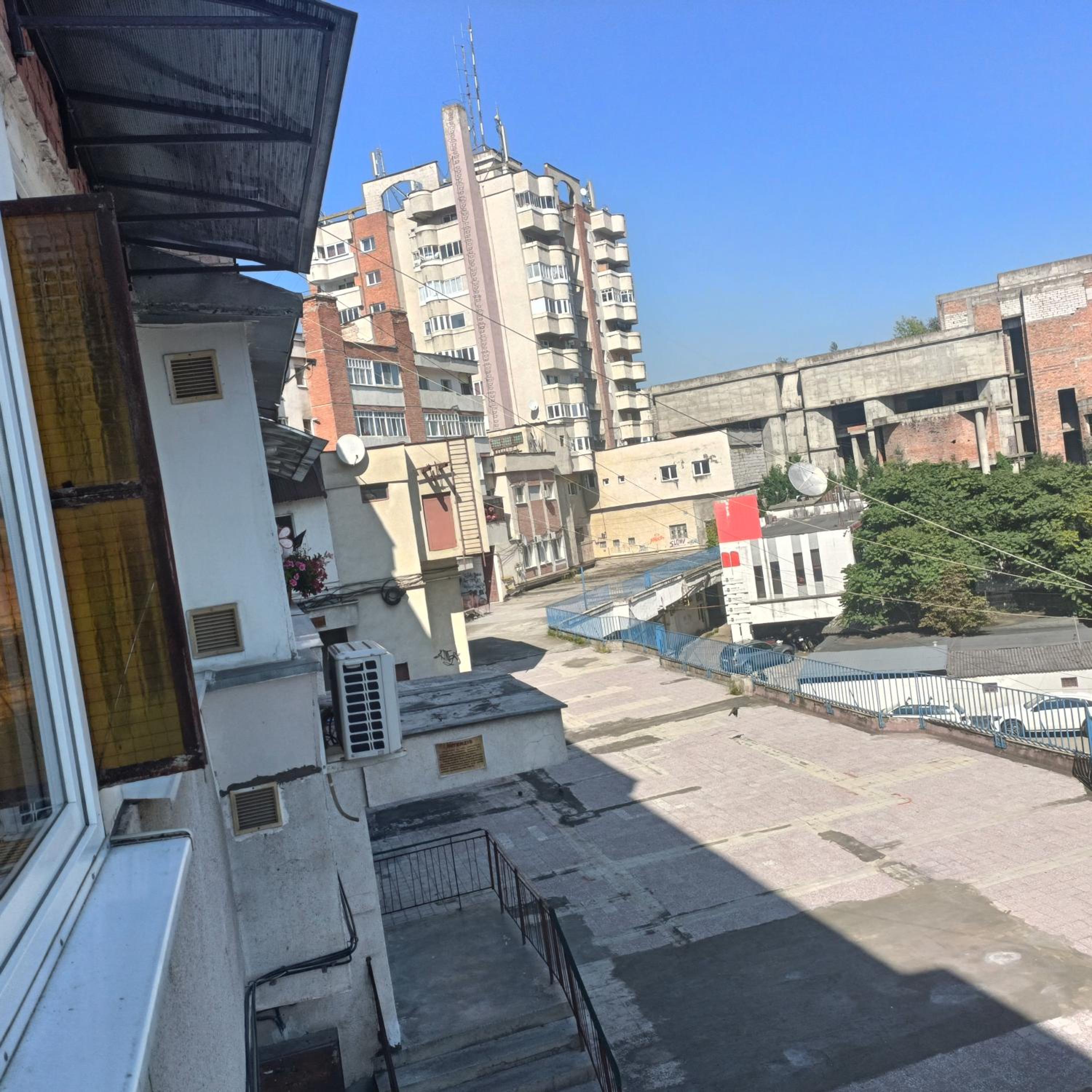 Photo 16