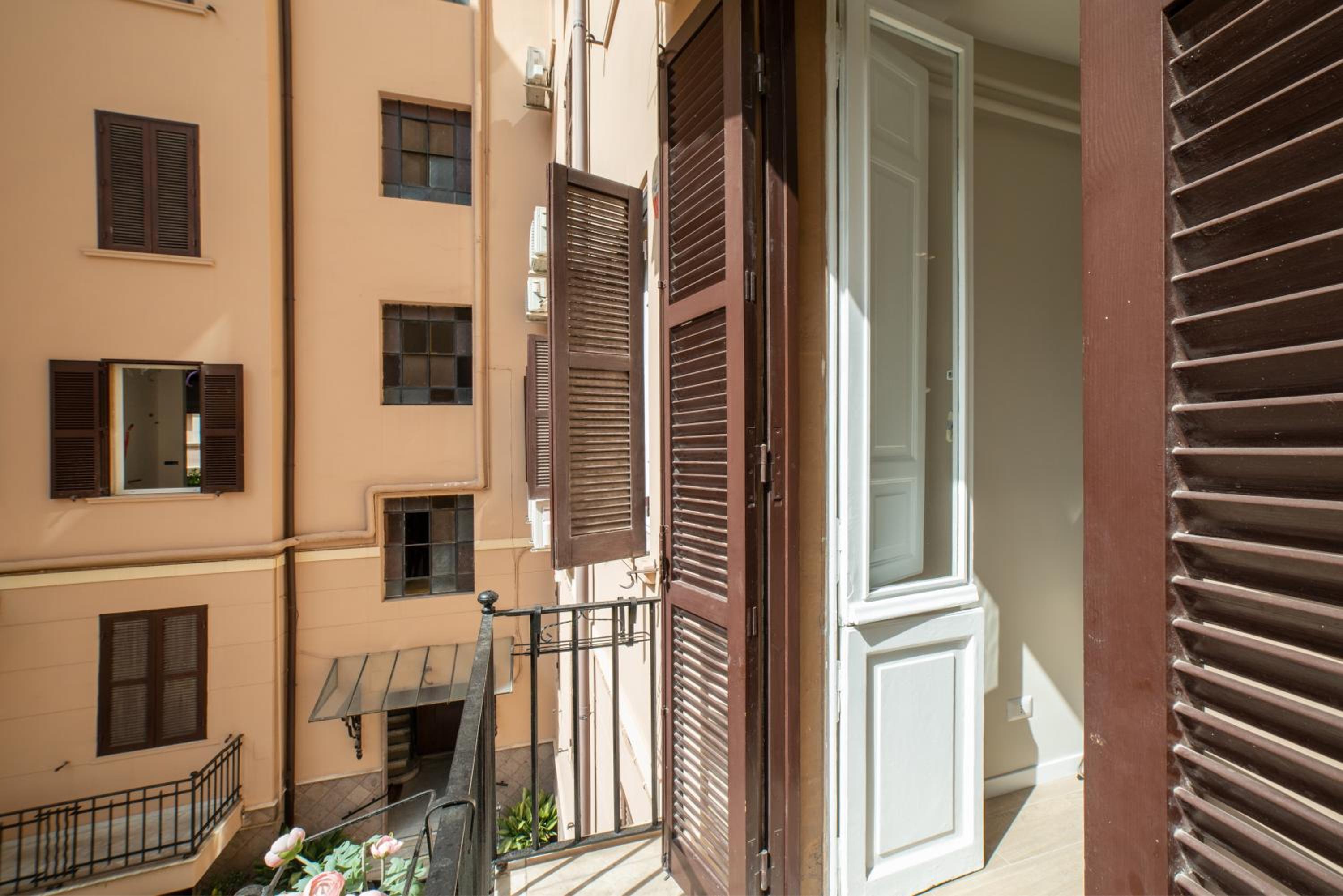 Appia96 Apartments