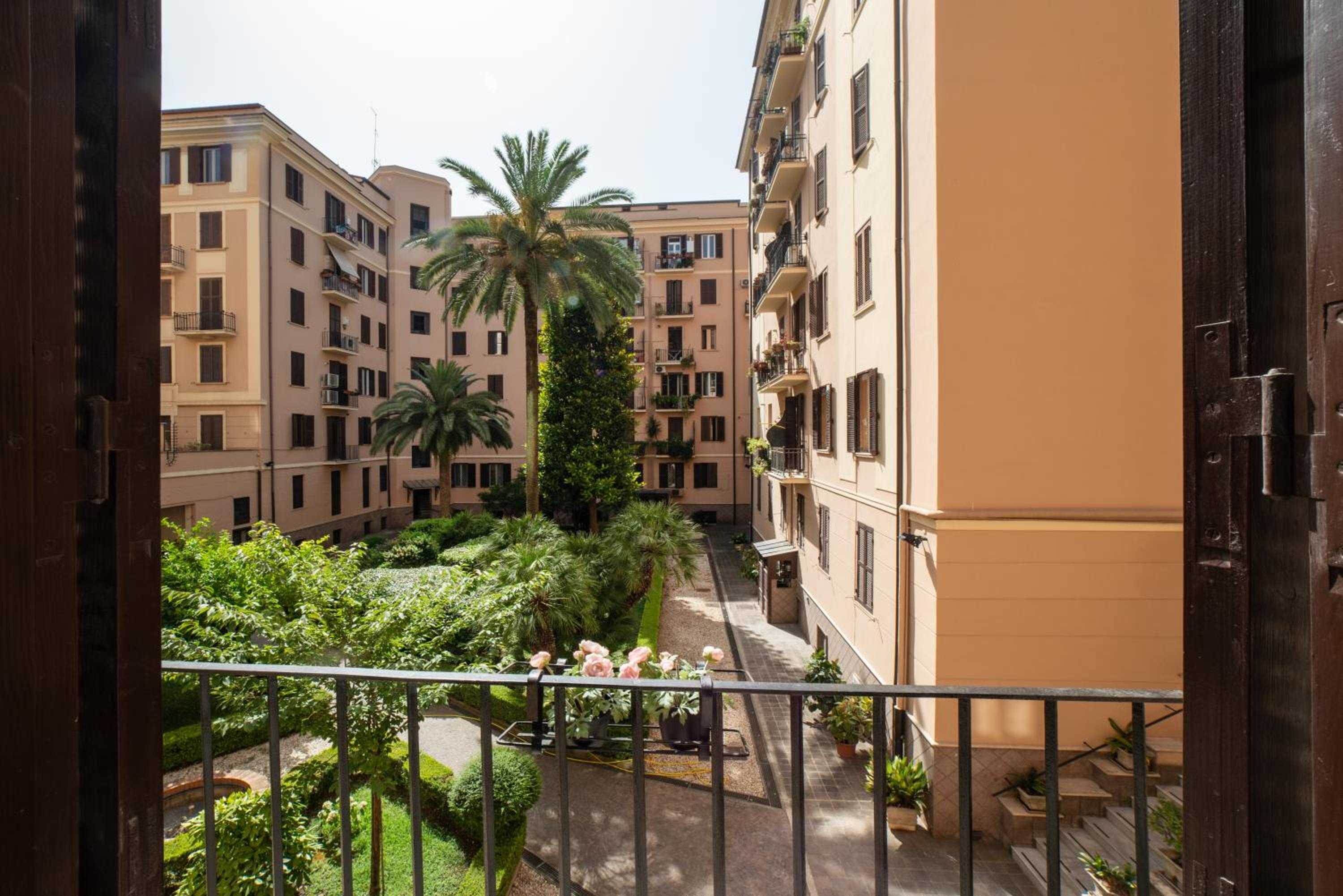Appia96 Apartments