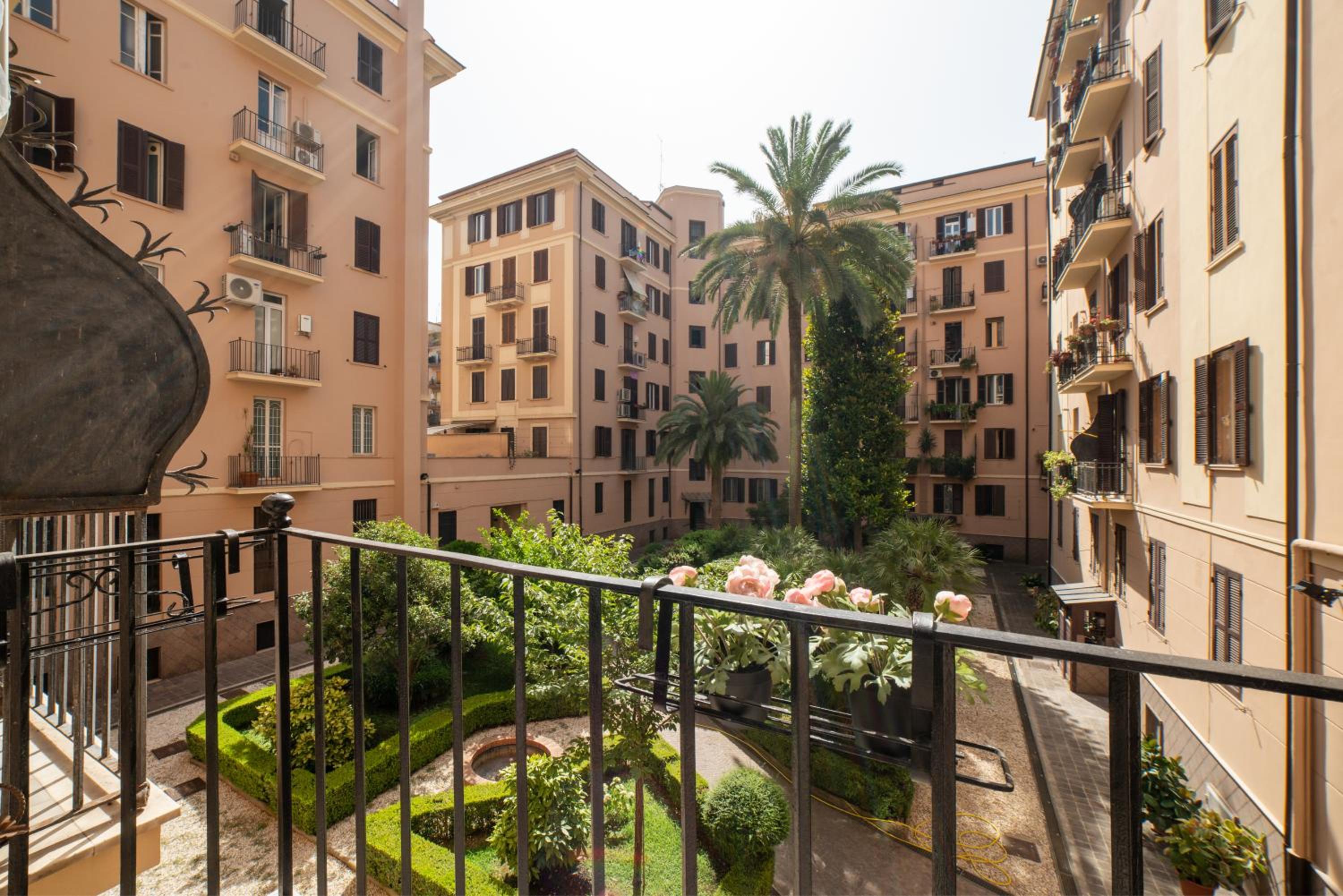 Appia96 Apartments