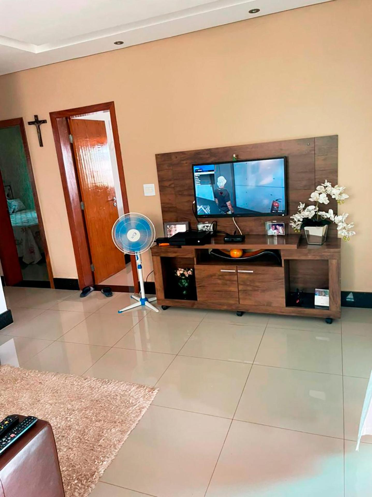 Casa de Campo com Wi-Fi churrasq e piscina em MG