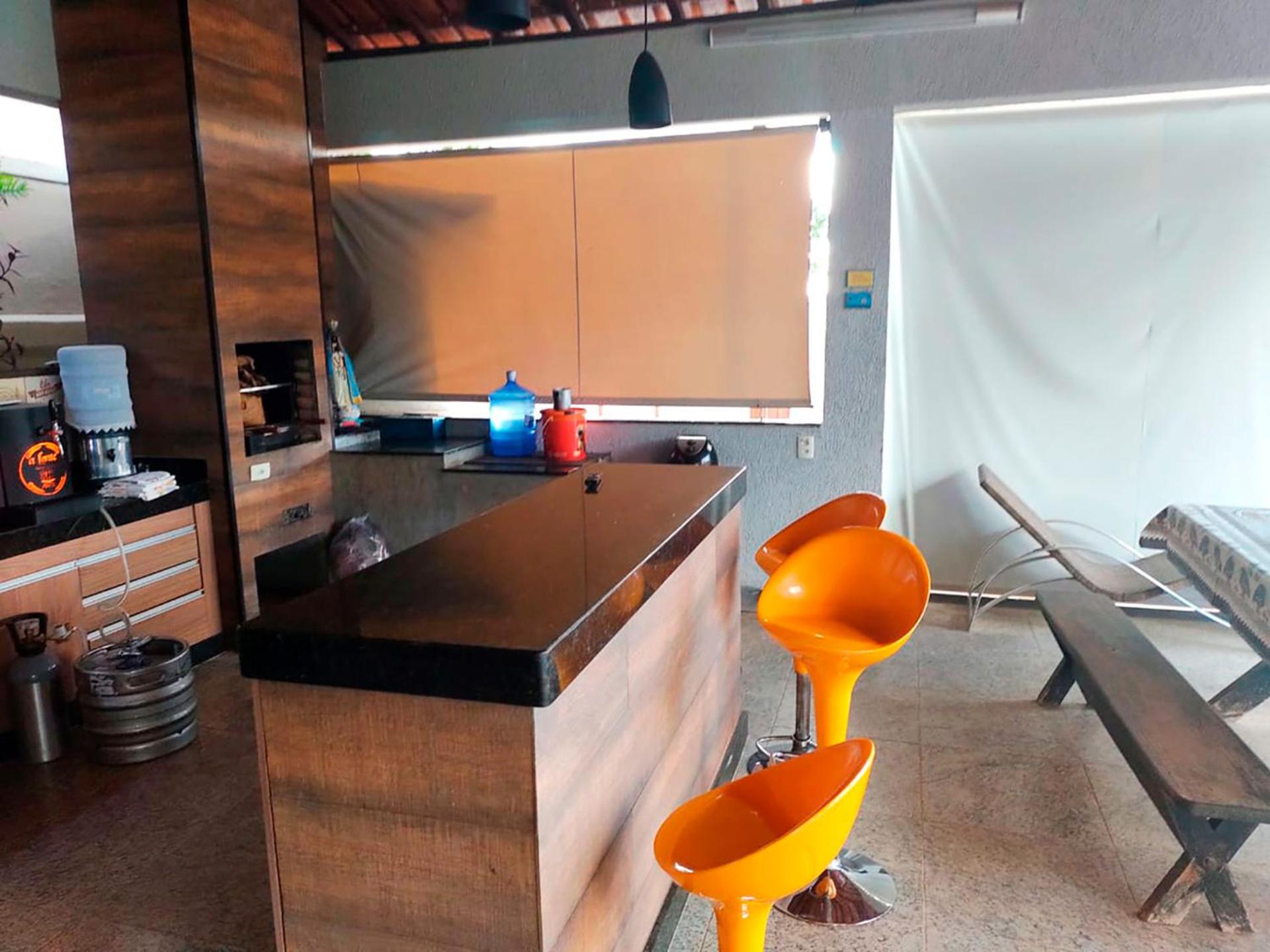 Casa de Campo com Wi-Fi churrasq e piscina em MG