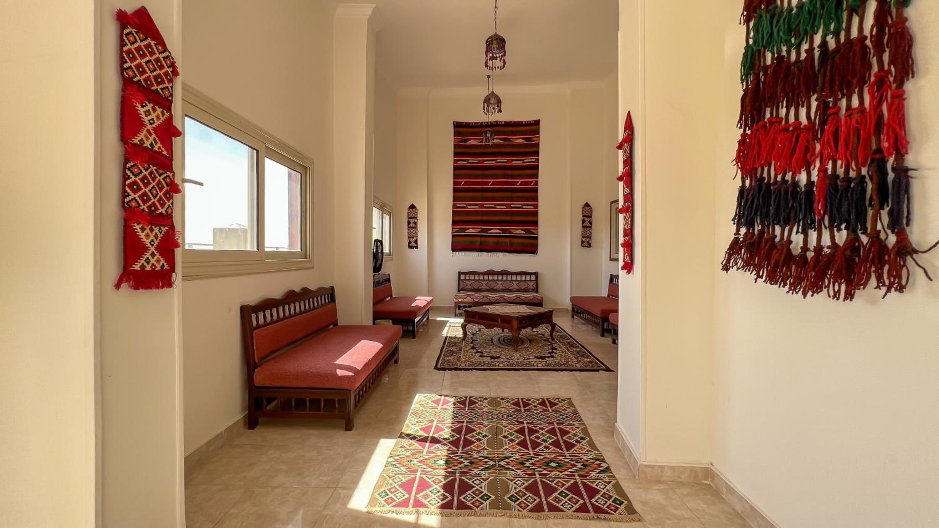 Atlantis Pyramids Inn New
