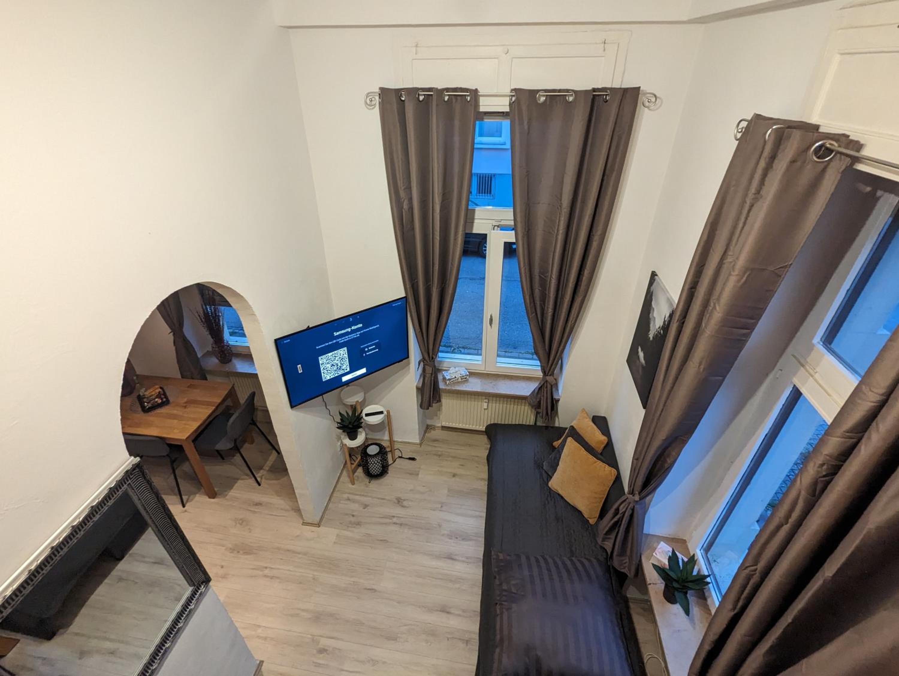 Schönes Apartment am Rhein - Zentral 1