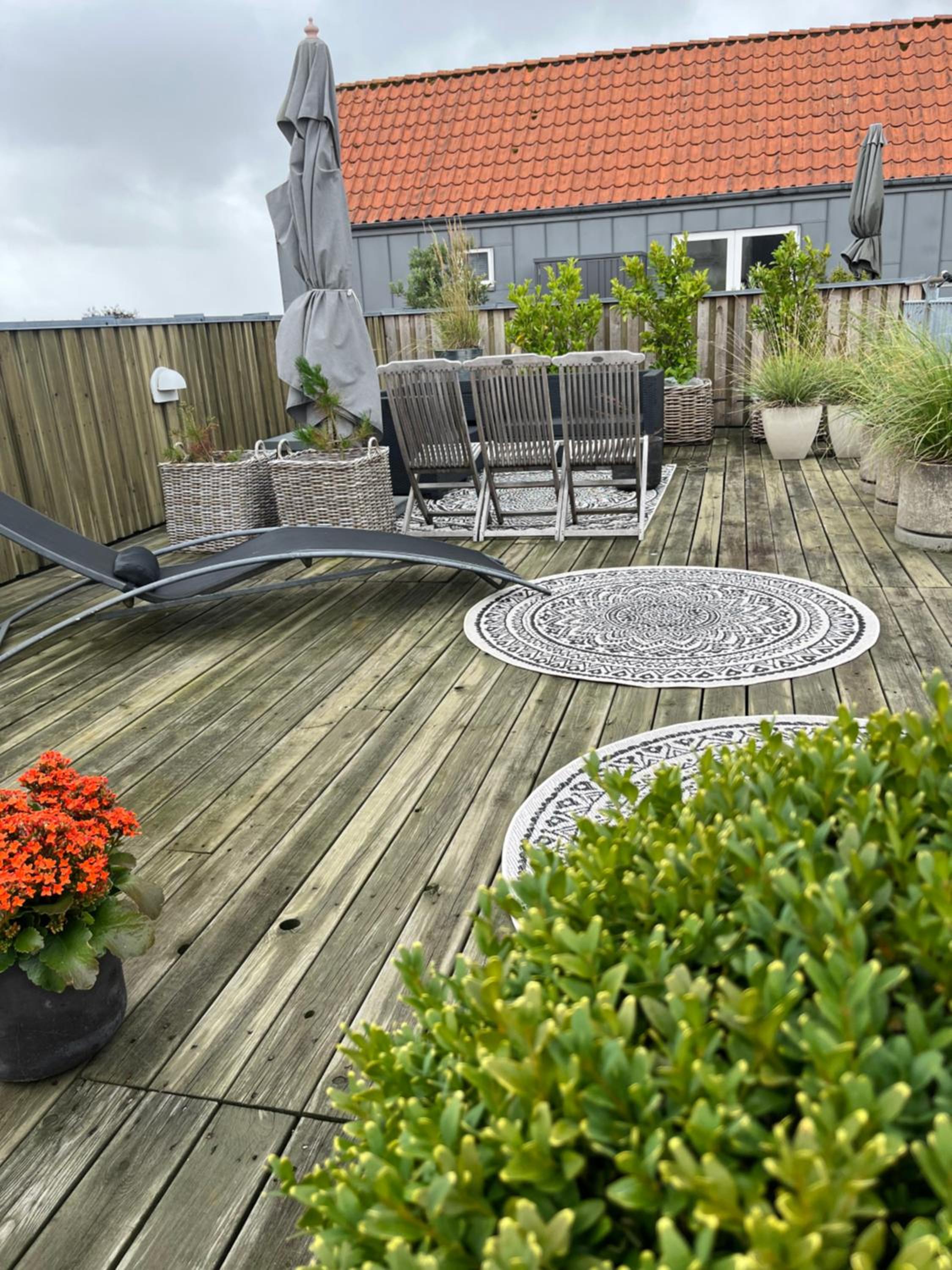 Skøn centralt beliggende lejlighed m.tagterrasse