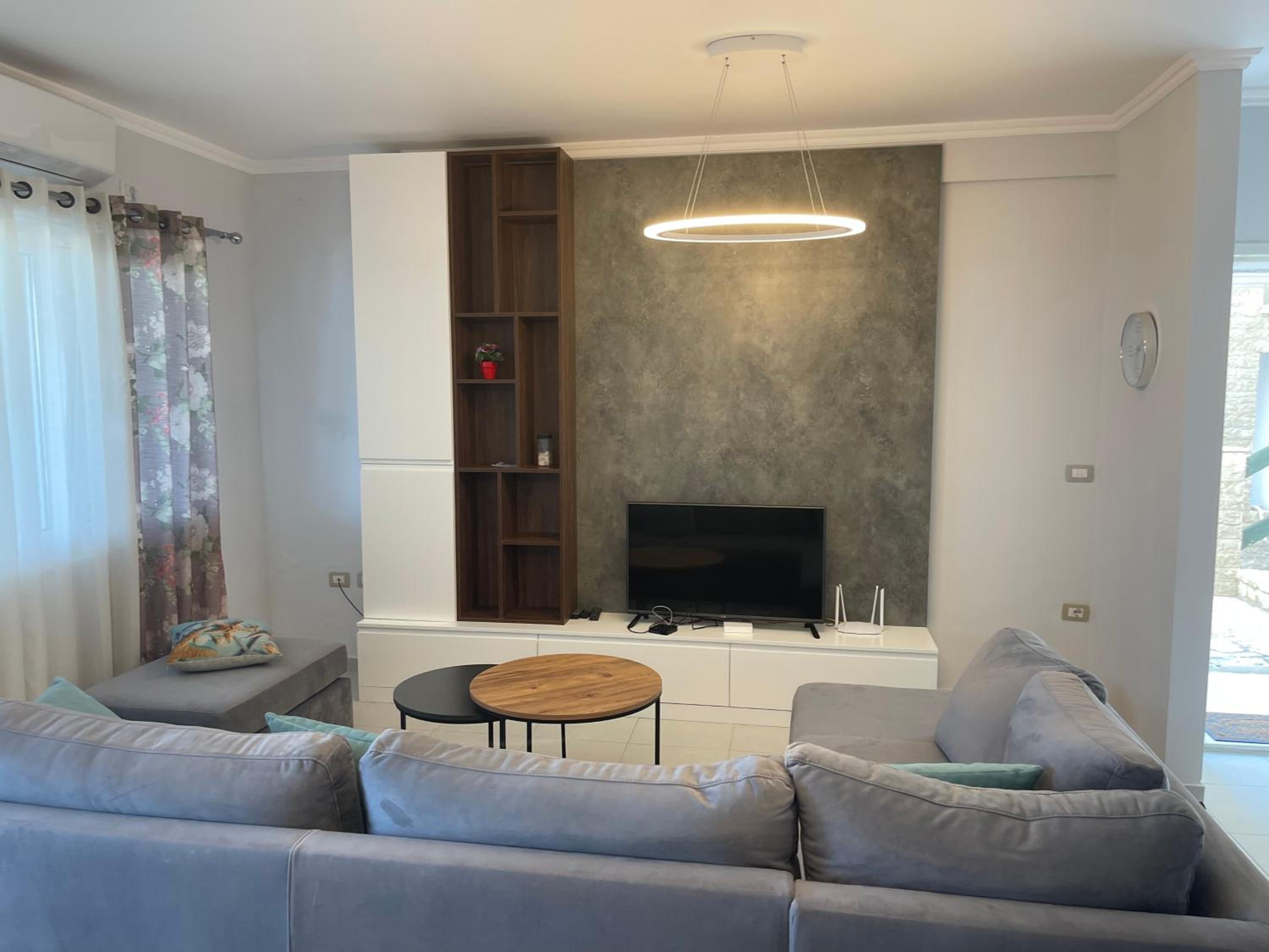 Amazing View! B & C New Apartment in Vlora