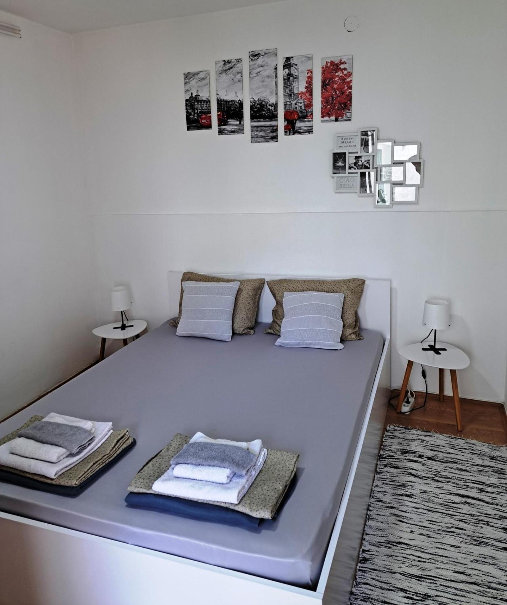 Anja Apartman