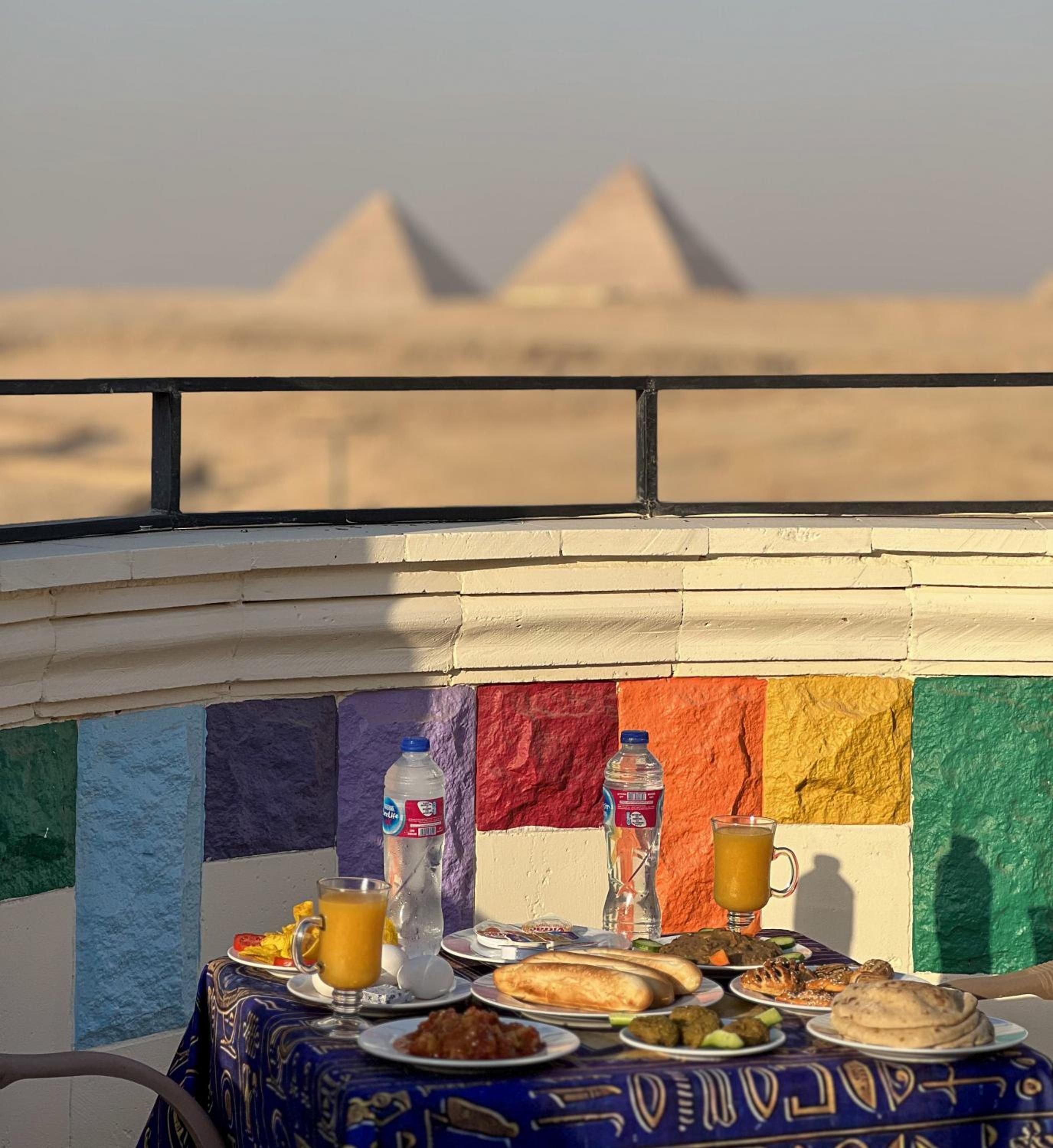 Atlantis Pyramids Inn New