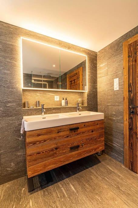 Sonnhalde II - Luxury Chalet