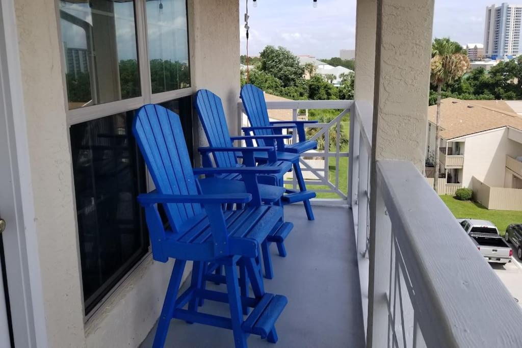 Hotel Gulf Views from your 2 private balconies! - Image 1