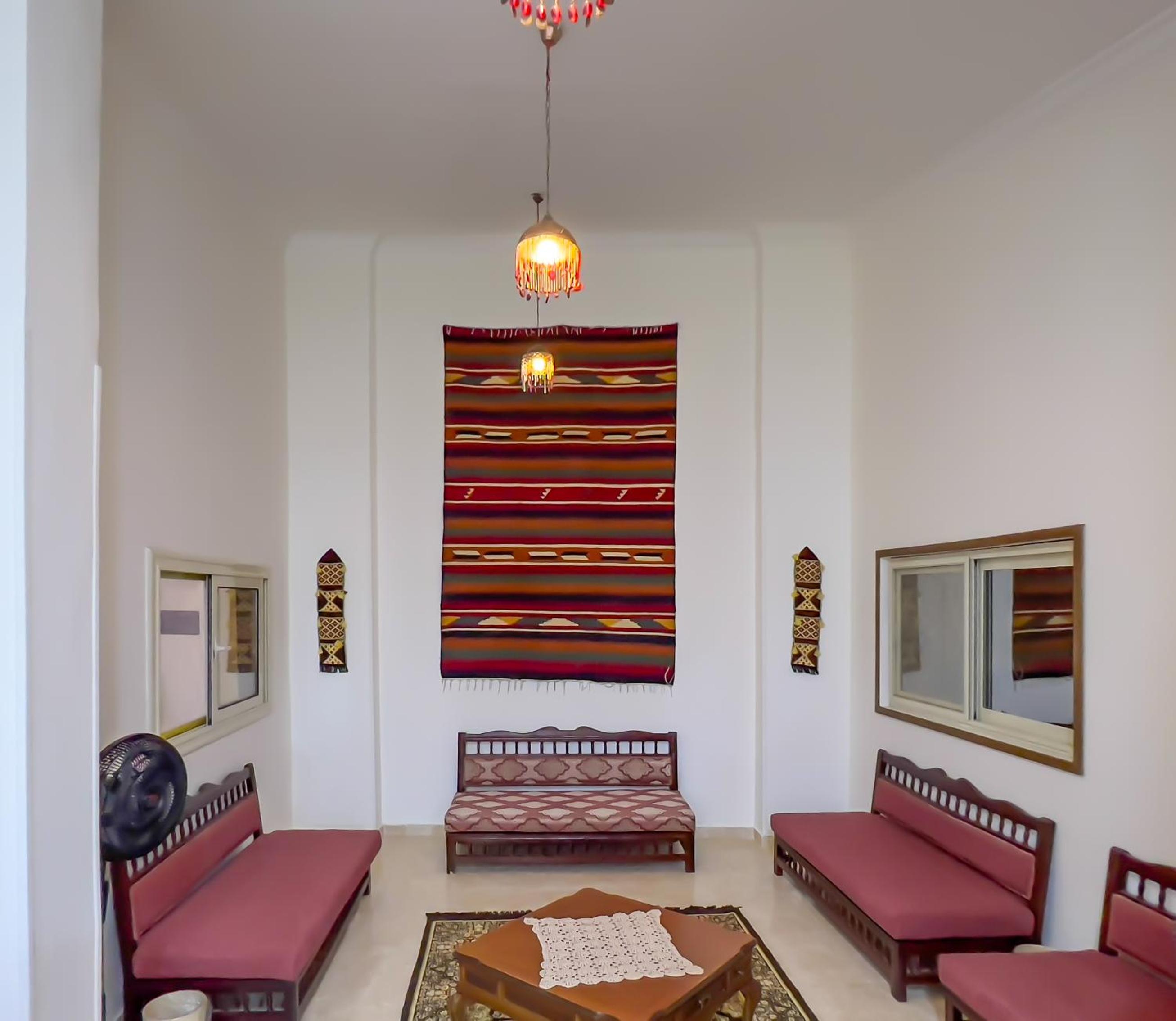 Atlantis Pyramids Inn New