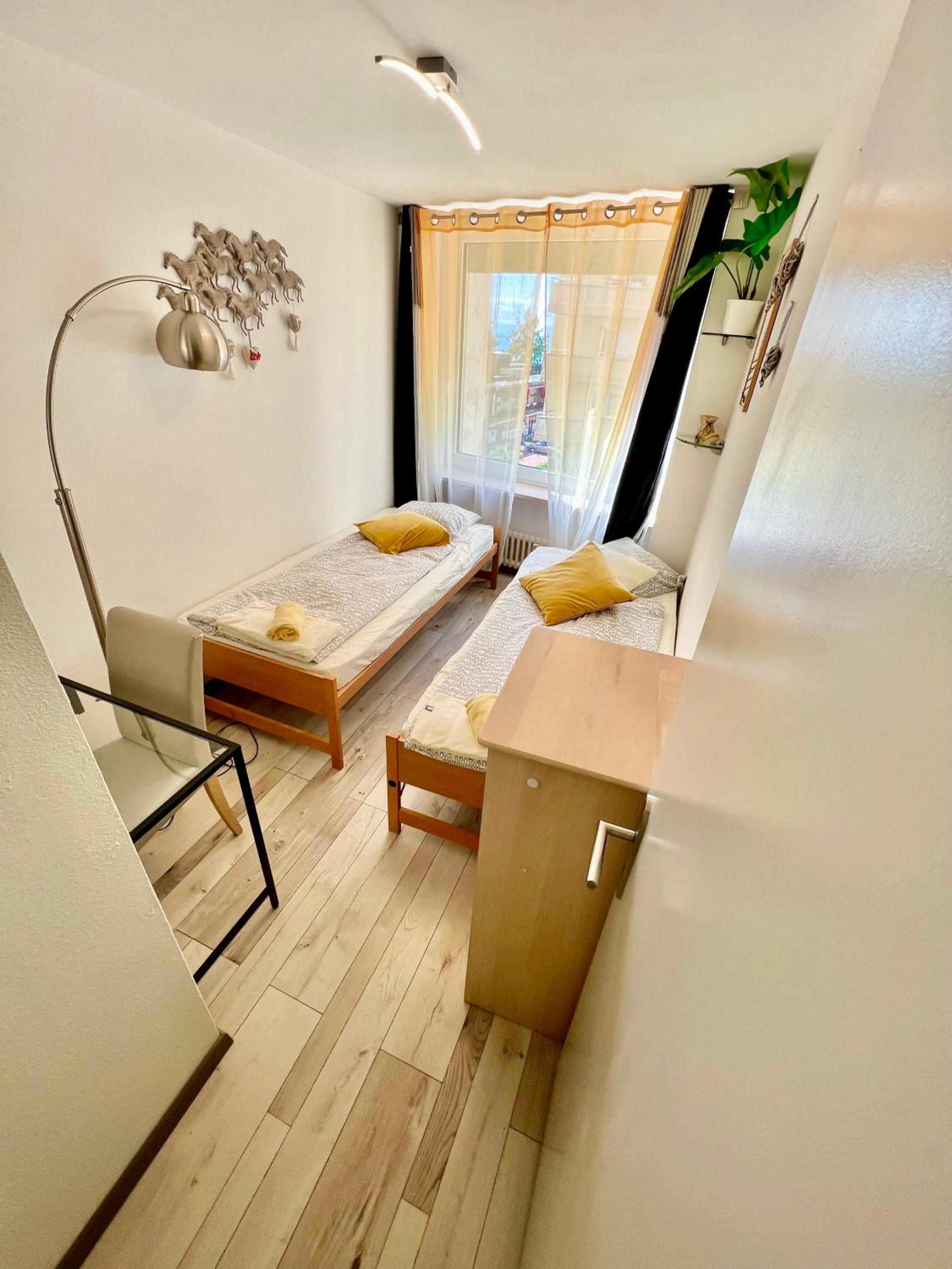 Fabulous Lakeside Family Apartment | 4 Rooms