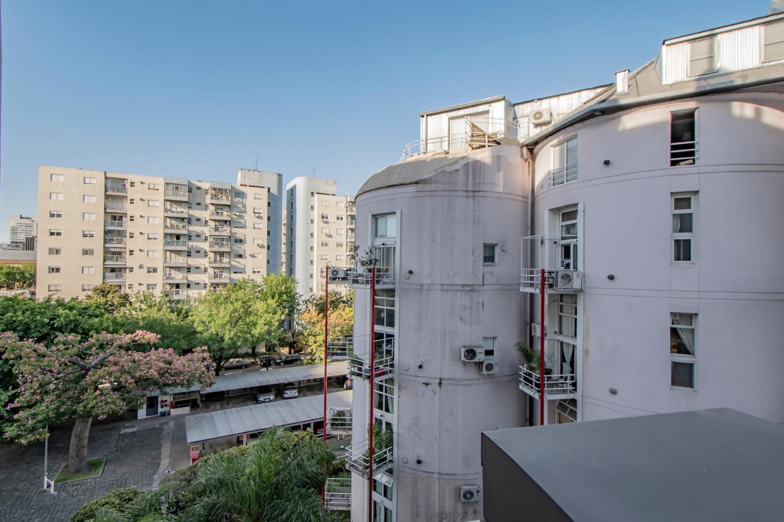 A Palemro Hollywood Loft Premium