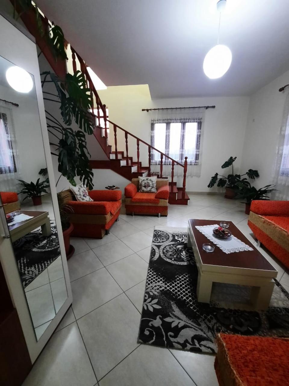 Guesthouse Ndroq