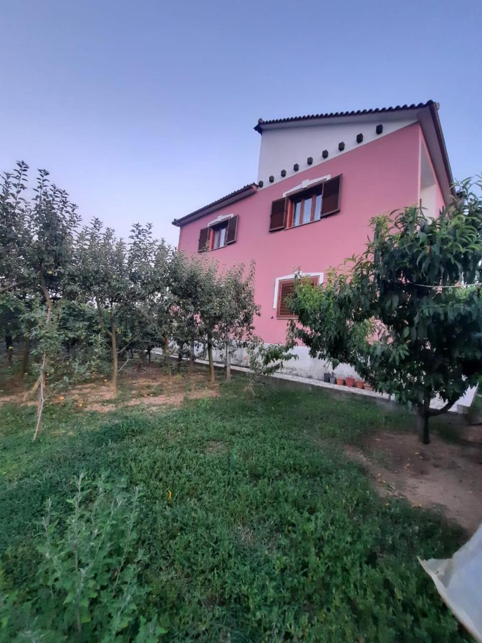 Guesthouse Ndroq