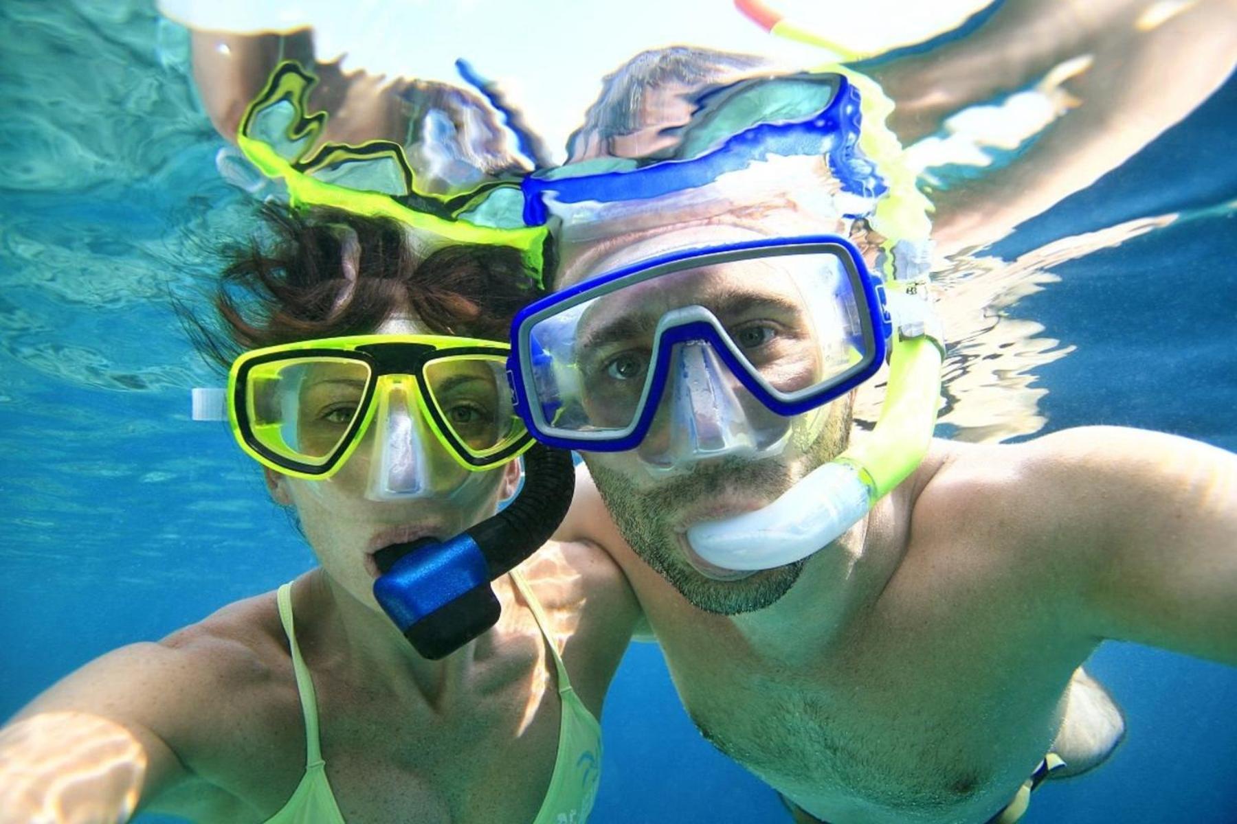 Placencia Sailing Catamaran Day Charter « Gingembre »
