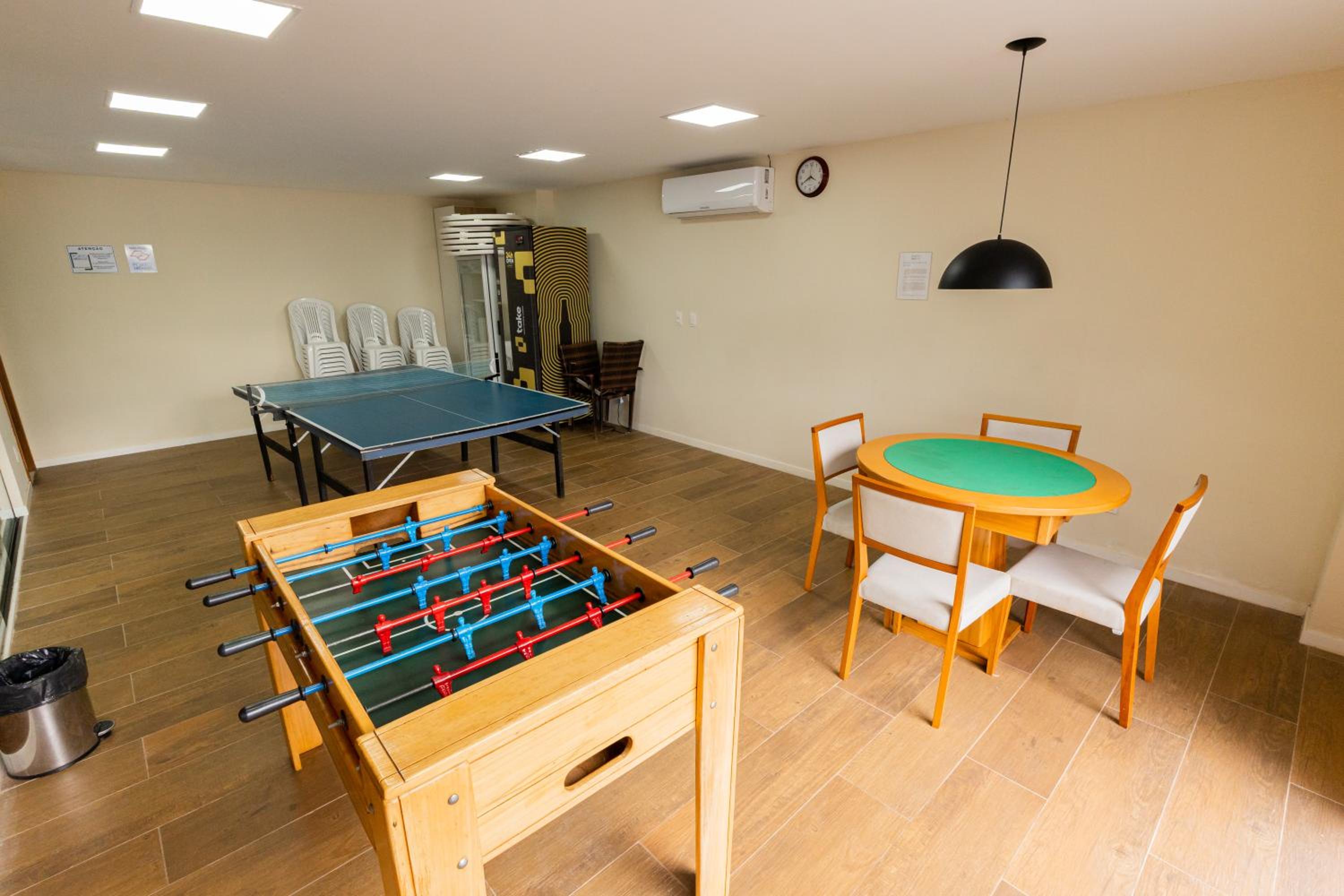Apartment in Guarajuba with 2 Comfortable Suites.