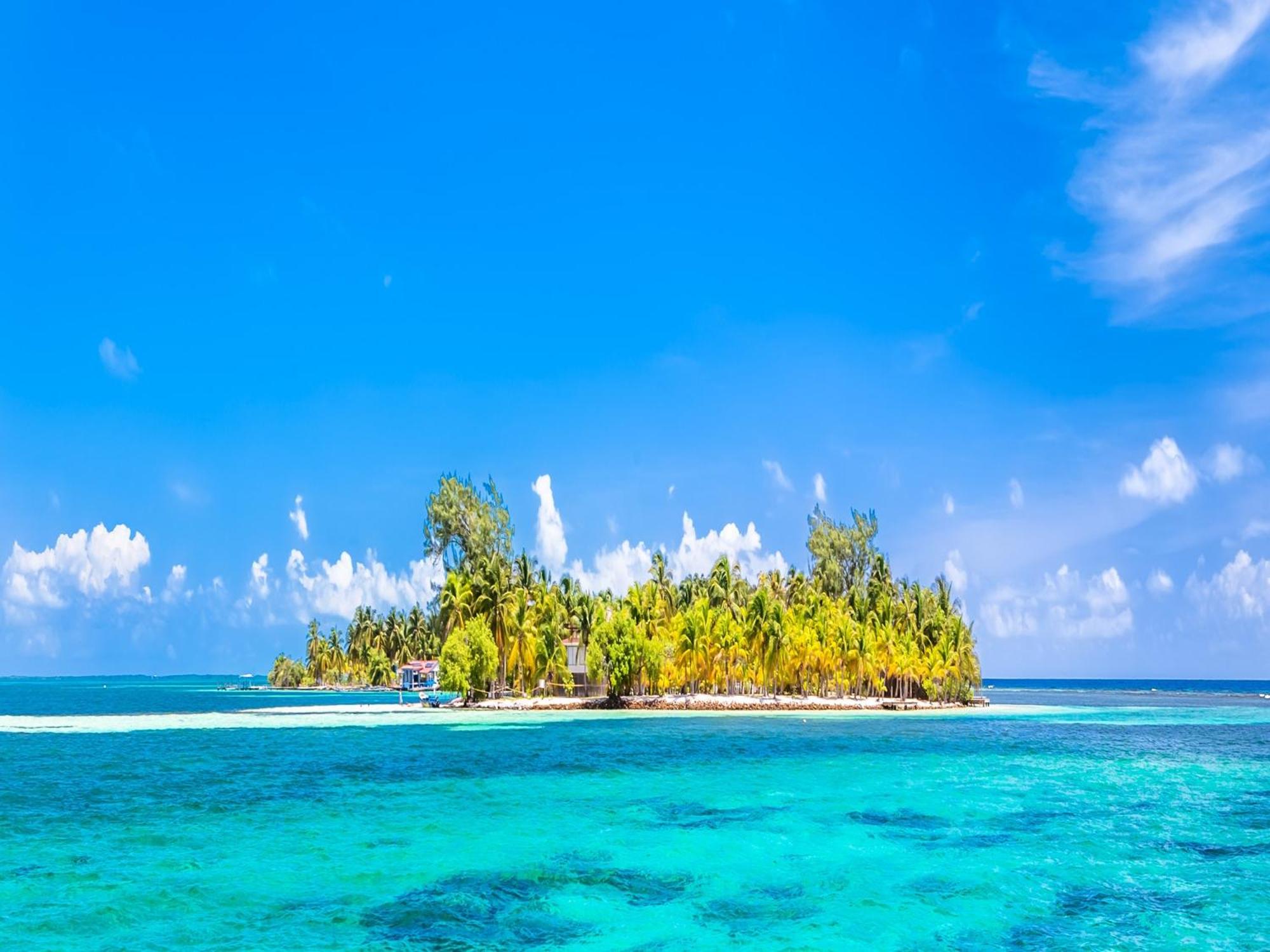 Placencia Sailing Catamaran Day Charter « Gingembre »