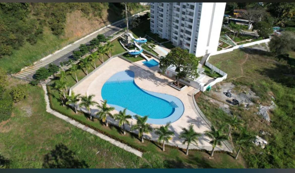 occidente colonial santa fe de Antioquia tipo resort Aparta sol tobogán kanaloa parque acuático