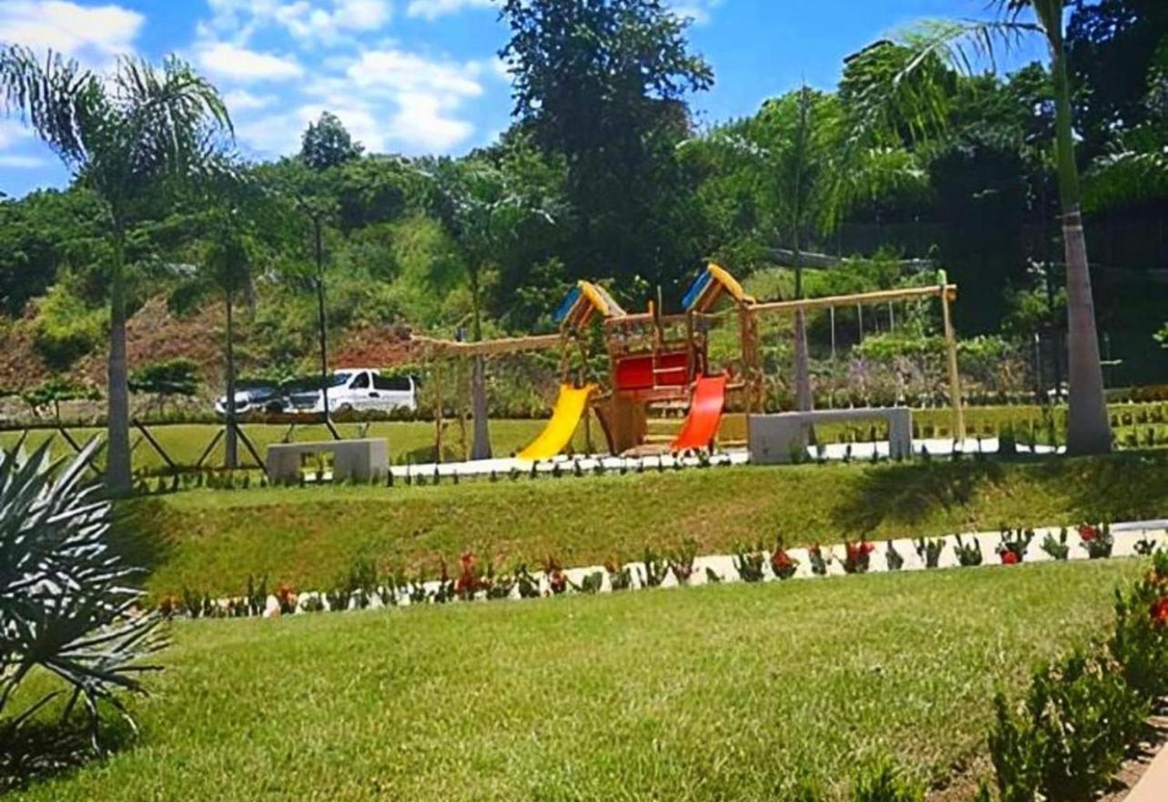 occidente colonial santa fe de Antioquia tipo resort Aparta sol tobogán kanaloa parque acuático