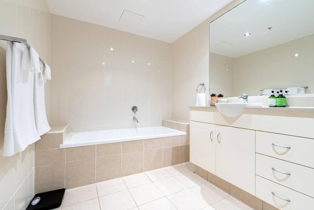 Southport Sea Views - Shores Apartment