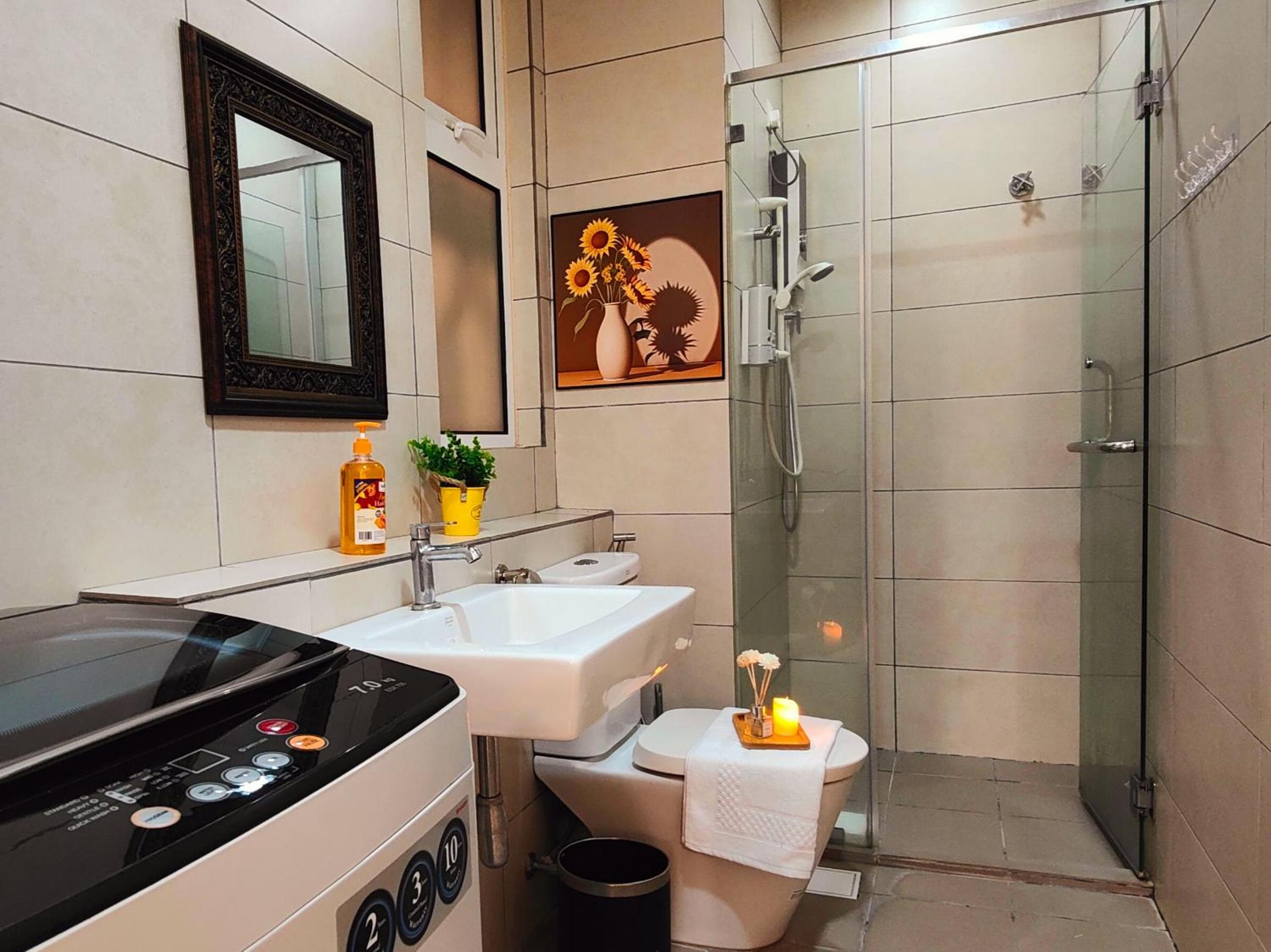 Ipoh City Modern Homestay Octagon 5-6 pax Apartment Suite Free Parking by City Home Empire photo 5