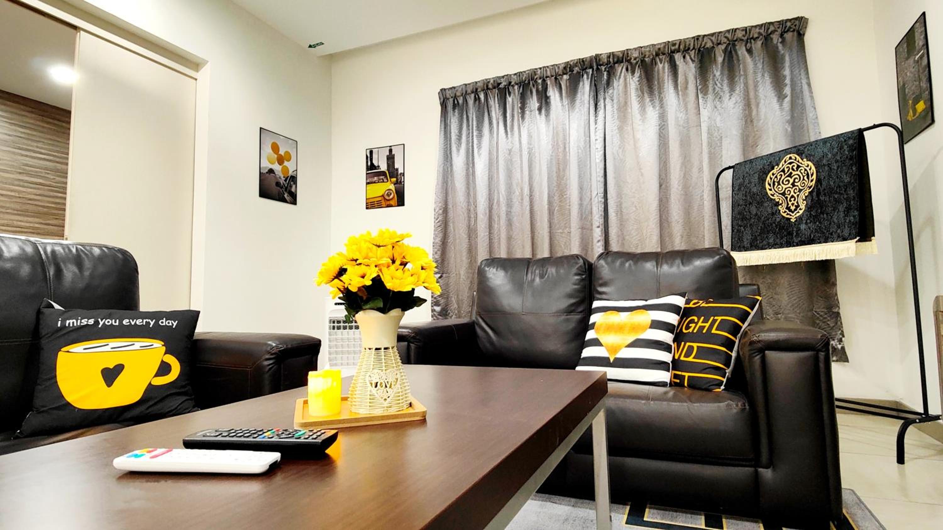 Ipoh City Modern Homestay Octagon 5-6 pax Apartment Suite Free Parking by City Home Empire photo 4