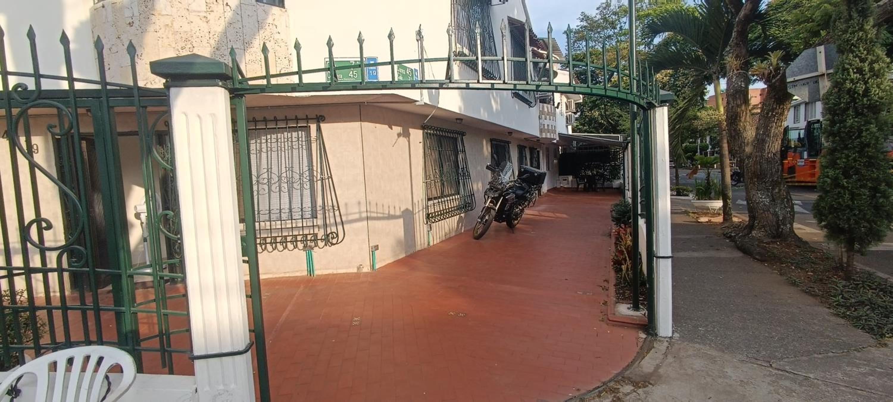 CASA HOTEL FLOR DEL VALLE