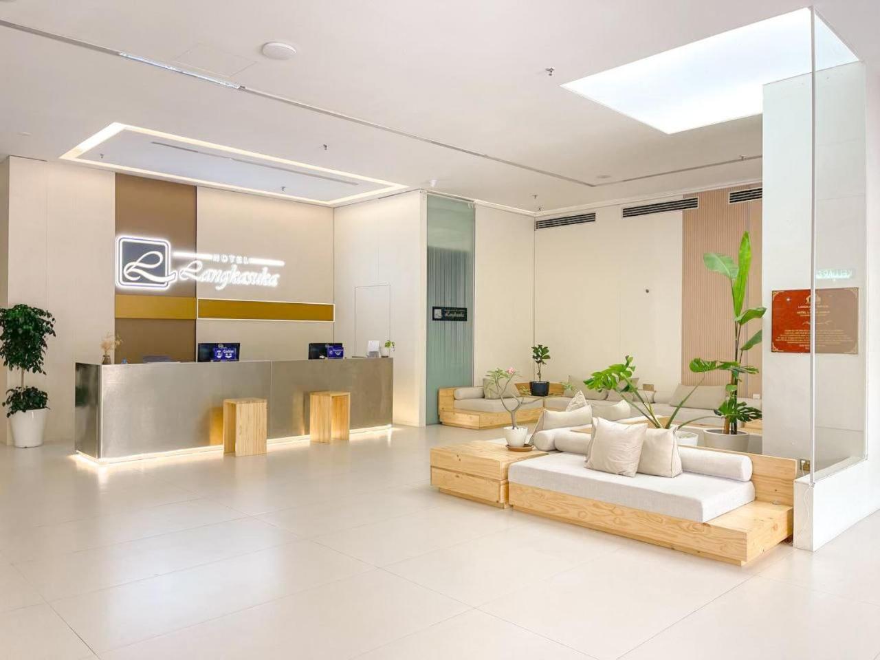 Hotel Langkasuka Langkawi - Image 1