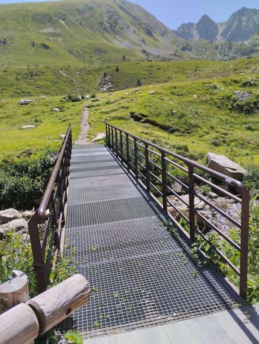 Apto silencioso vistas a natura