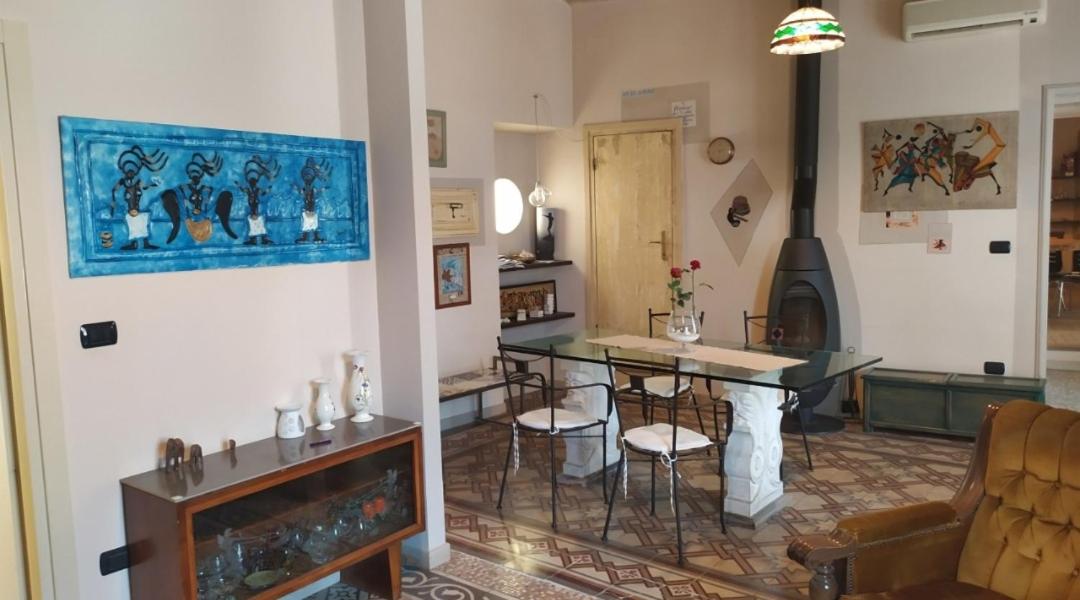 Casa di Principe - Piazza - Property Image 2