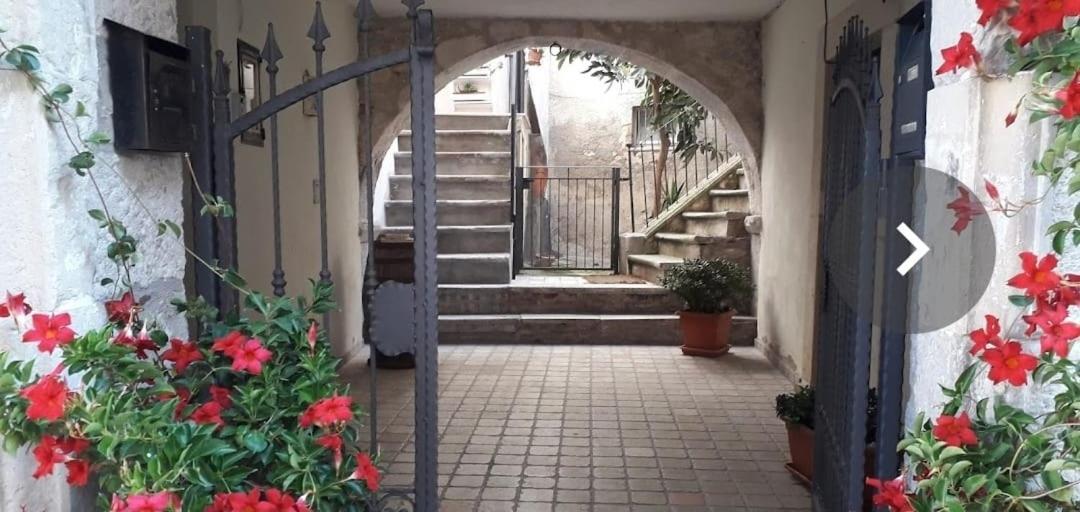 Casa di Principe - Piazza - Property Image 1
