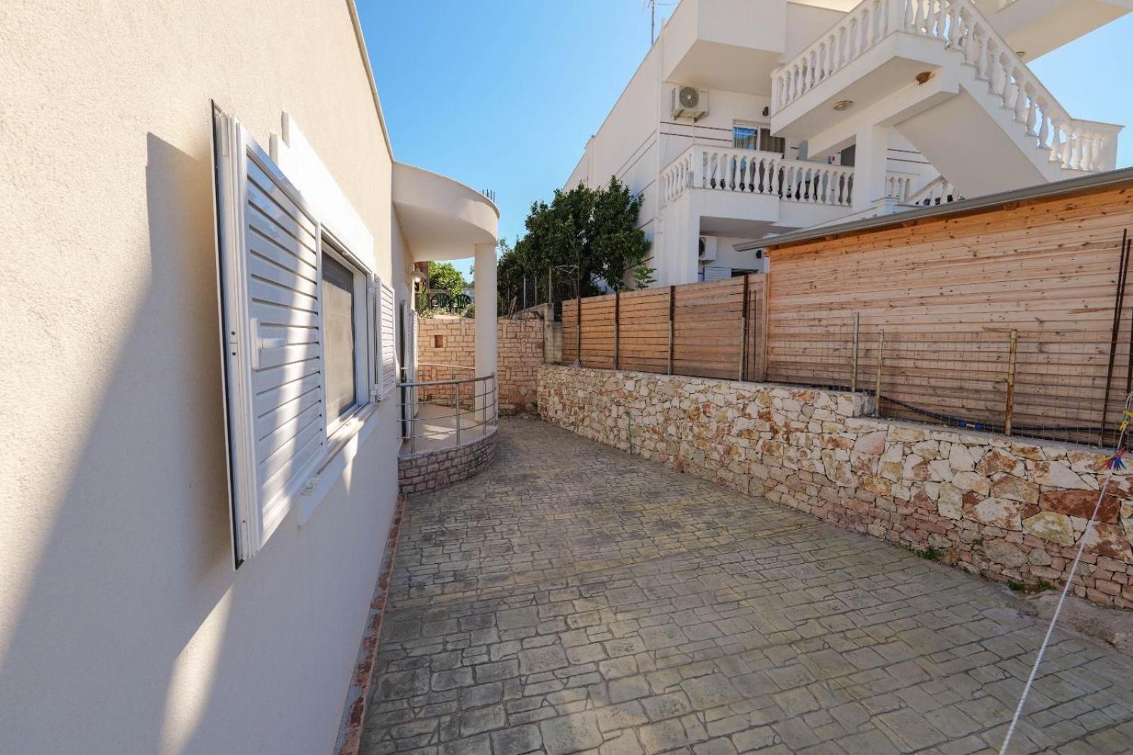 Vila Osmani