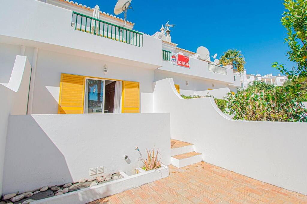 Casa Azure